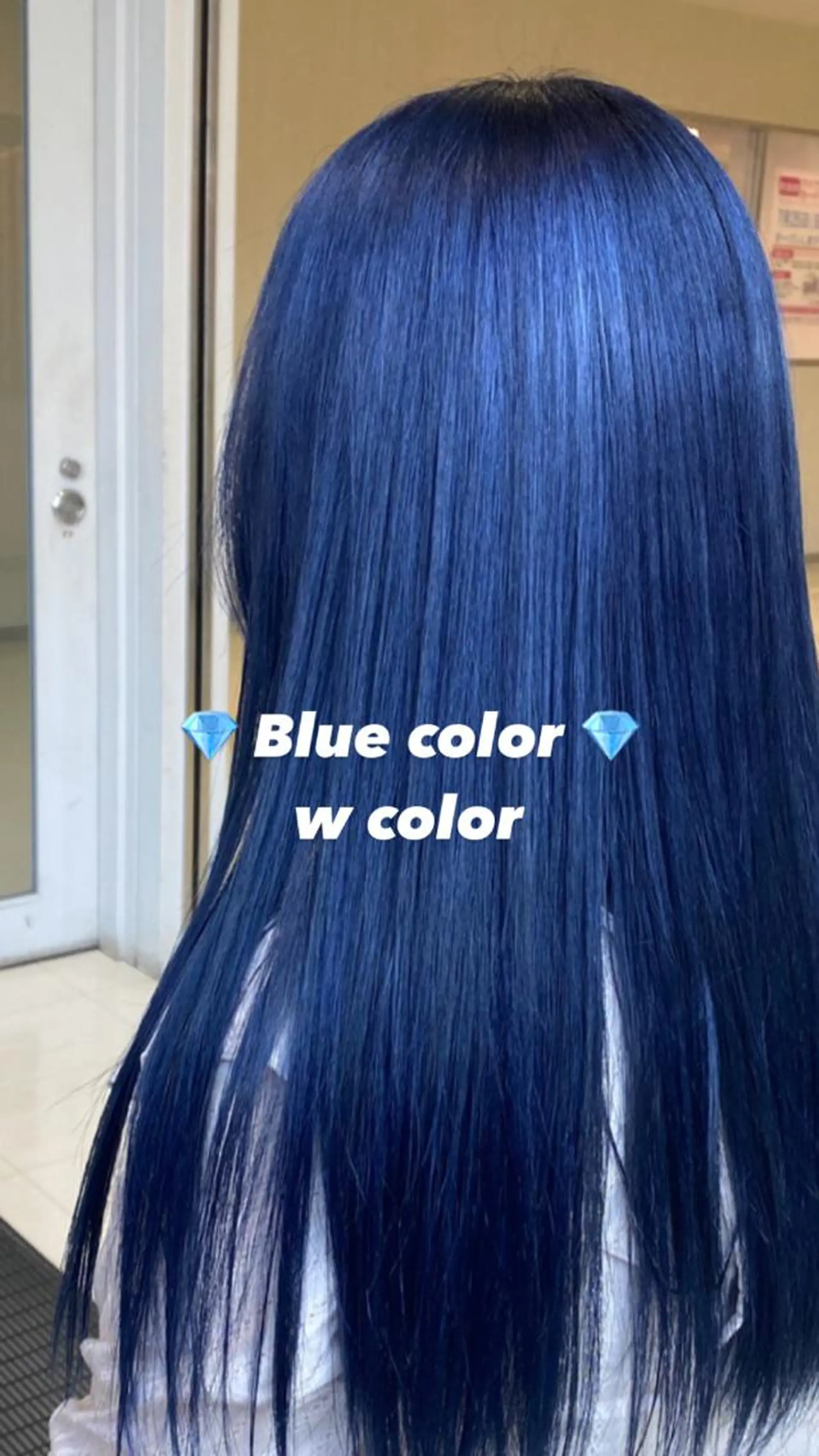 ロング カラー ブルーカラー ヘアカラー トリートメント Yahiko ハイトーンのヘアスタイル