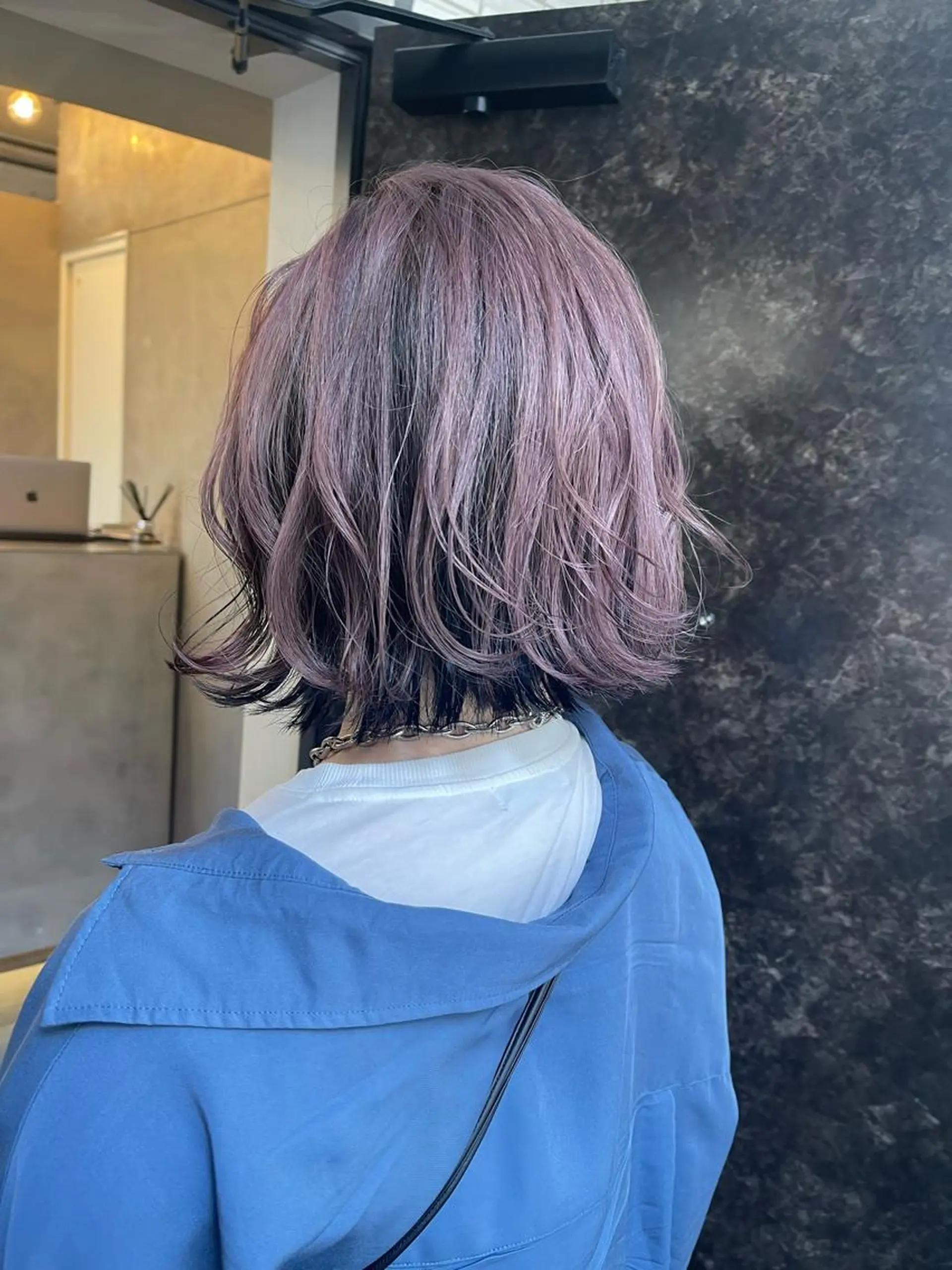 ショート カラー 黒髪 バイオレットカラー miyu🎀まつ毛 /耳つぼジュエリーのマツエク・マツパデザイン