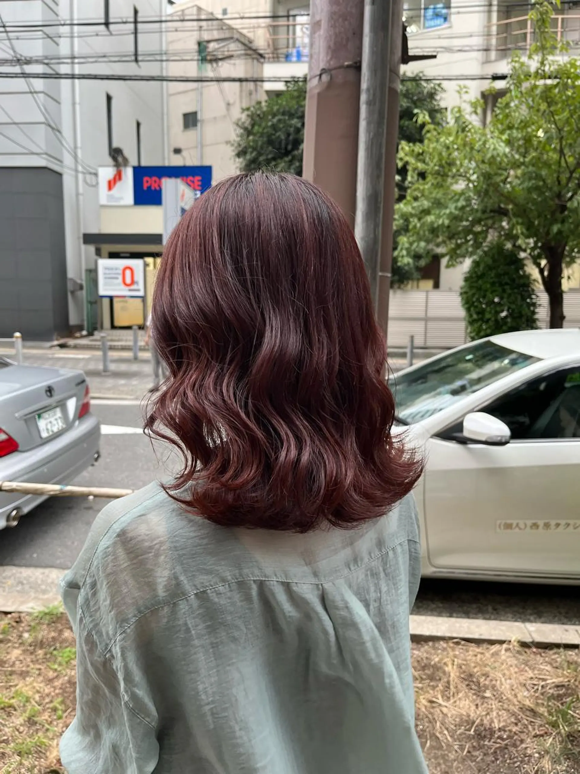 ミディアム 片平 帆香のヘアスタイル