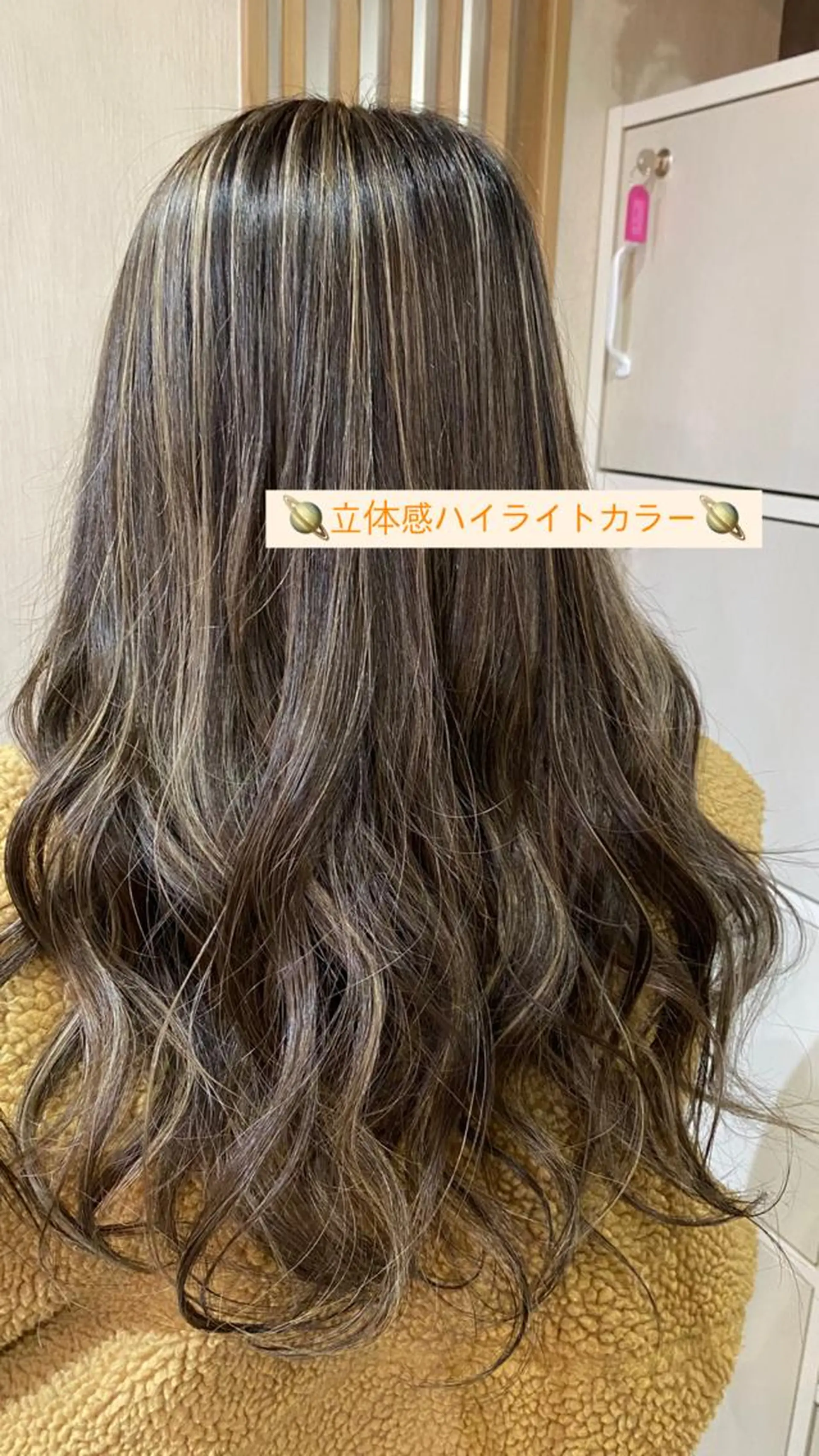 セミロング ハイライト ヘアカラー トリートメント ♡🎀垢抜け透明感 カラーaomi🐇♡のヘアスタイル