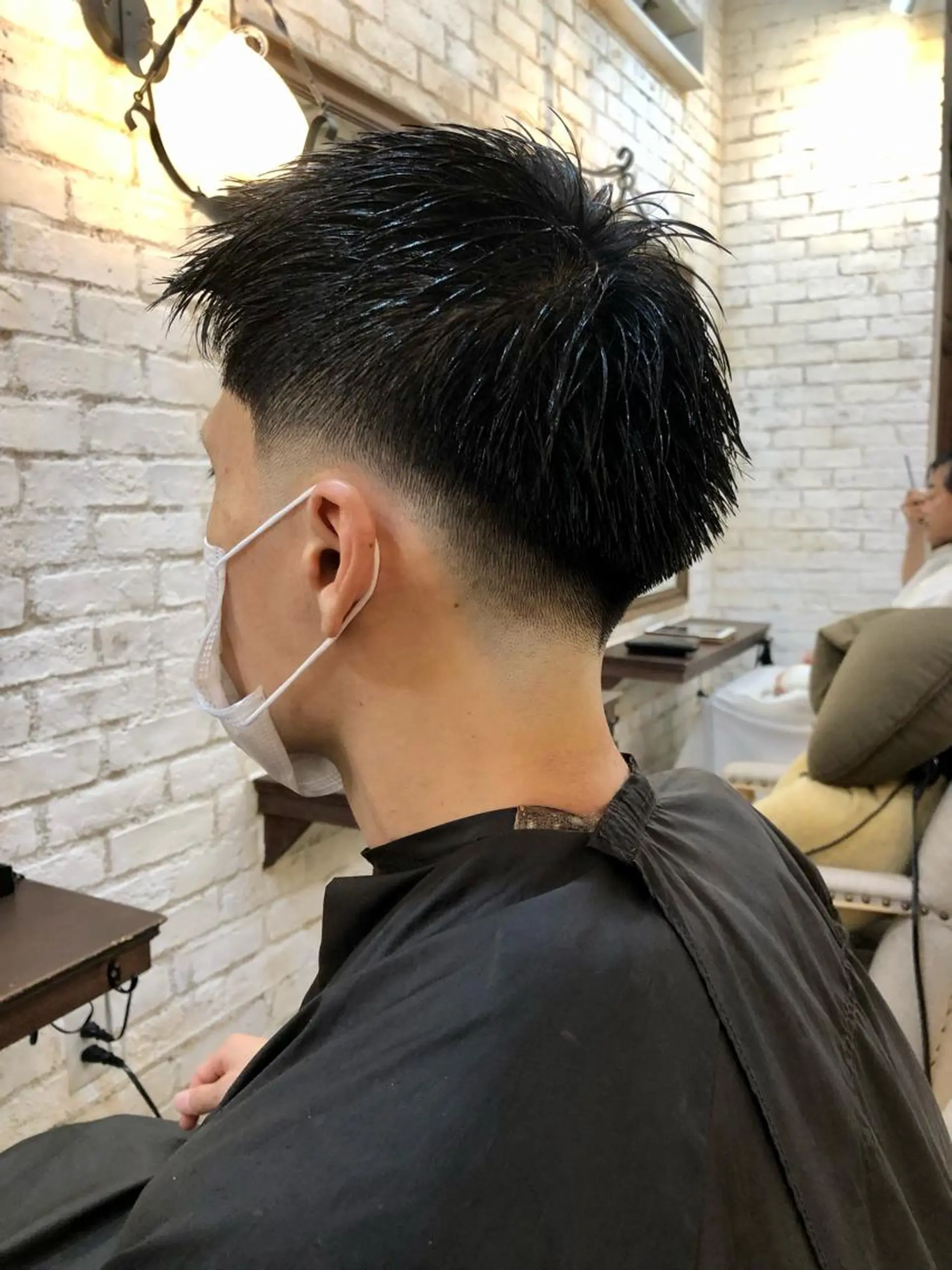 ショート メンズ フェードカット Carina所属・セン北徒歩５分 キシタクのヘアスタイル