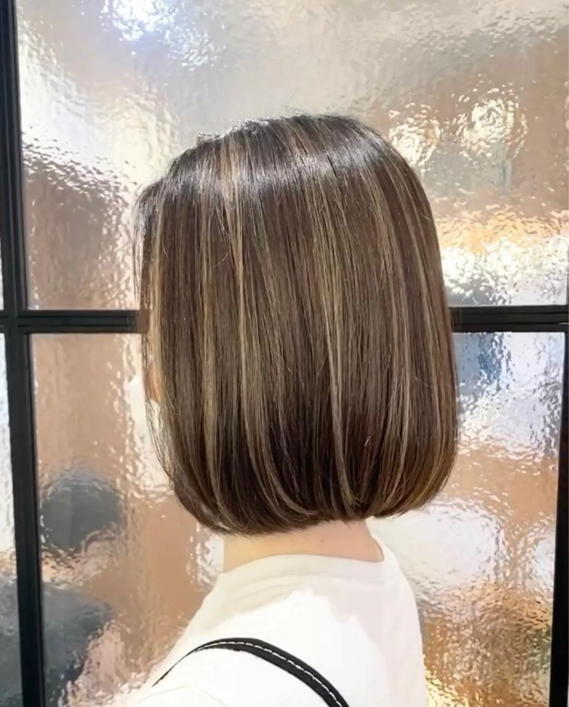 ショート salowin 原宿 aroa所属・韓国／ハッシュカット ／透明感カラー／金野のヘアスタイル