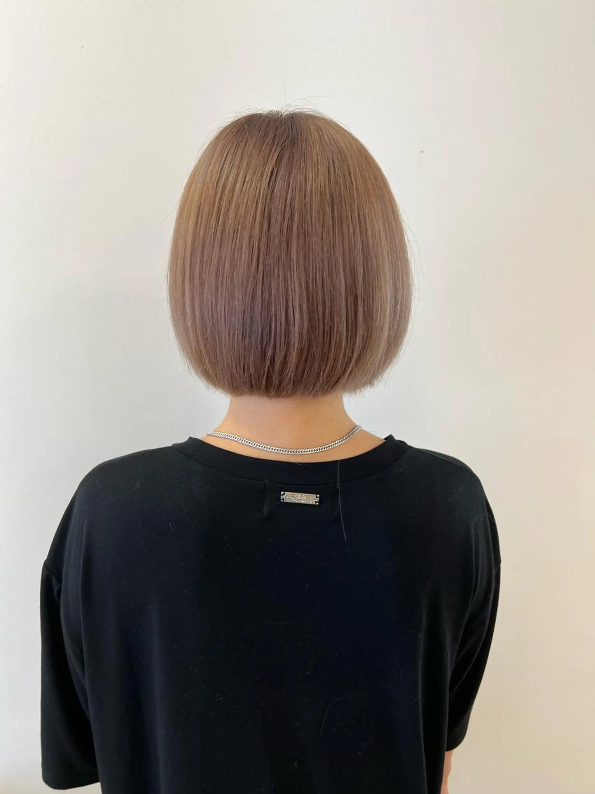 ショート カラー ヘアカラー トリートメント ヘアセット ハイトーン/ウルフ /レイヤー/坂野幸伸のヘアスタイル