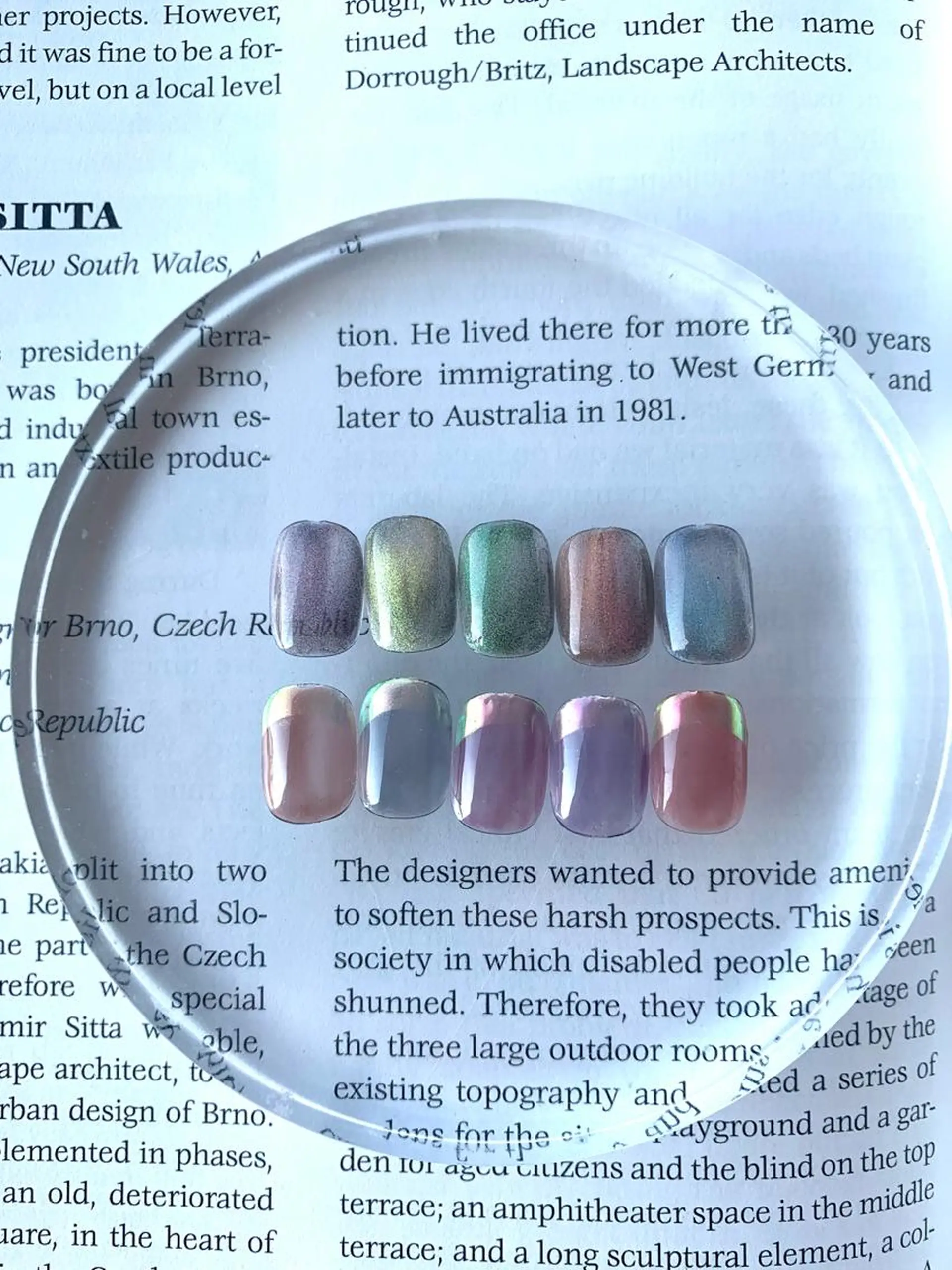 ネイル オーロラネイル マグネットネイル ハンドネイル eiju .のネイルデザイン