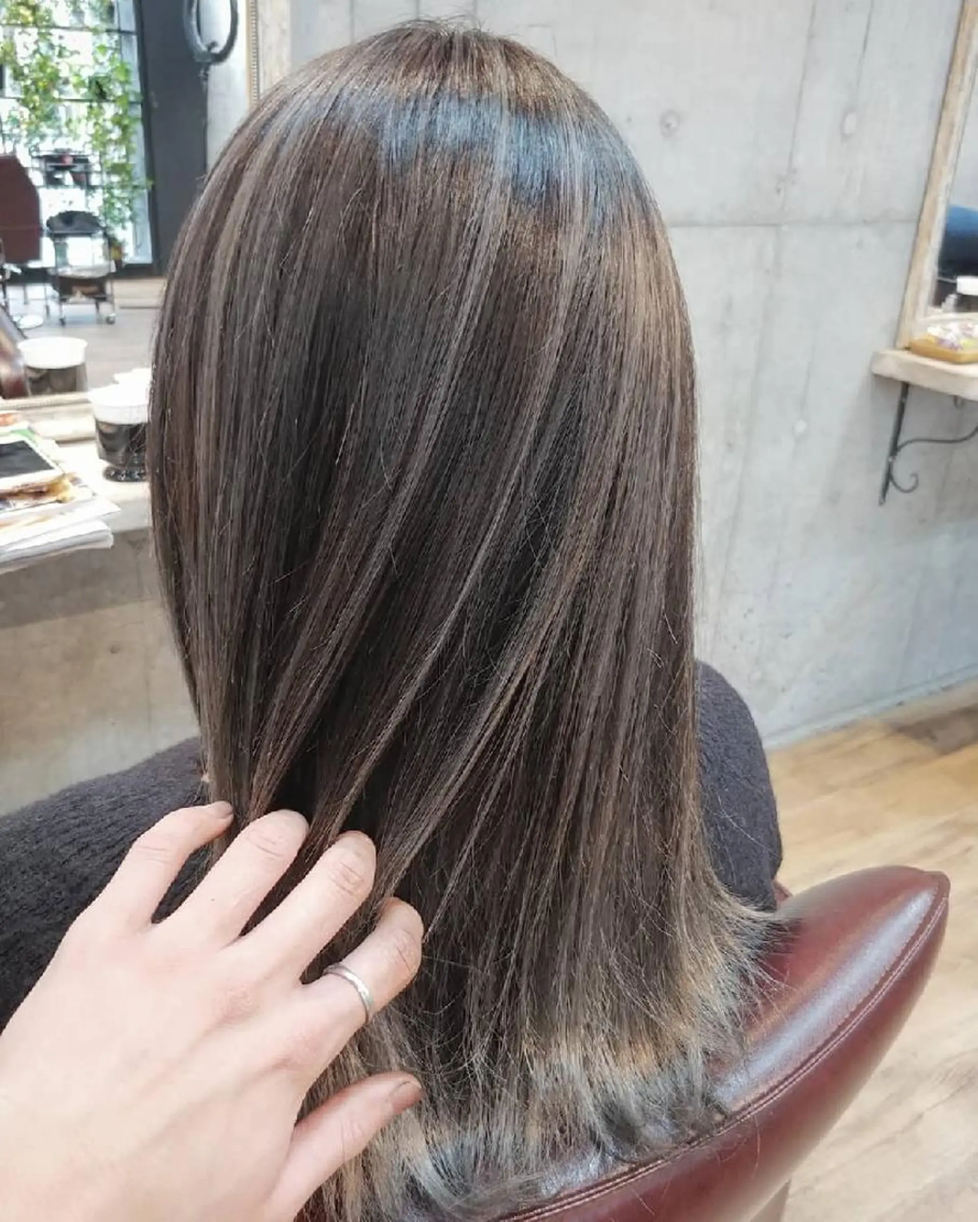 セミロング パーマ カラー ヘアアレンジ カット ヘアカラー トリートメント ペスカ豊崎店　沖縄所属・ショート指名No.1 店長　清水のヘアスタイル