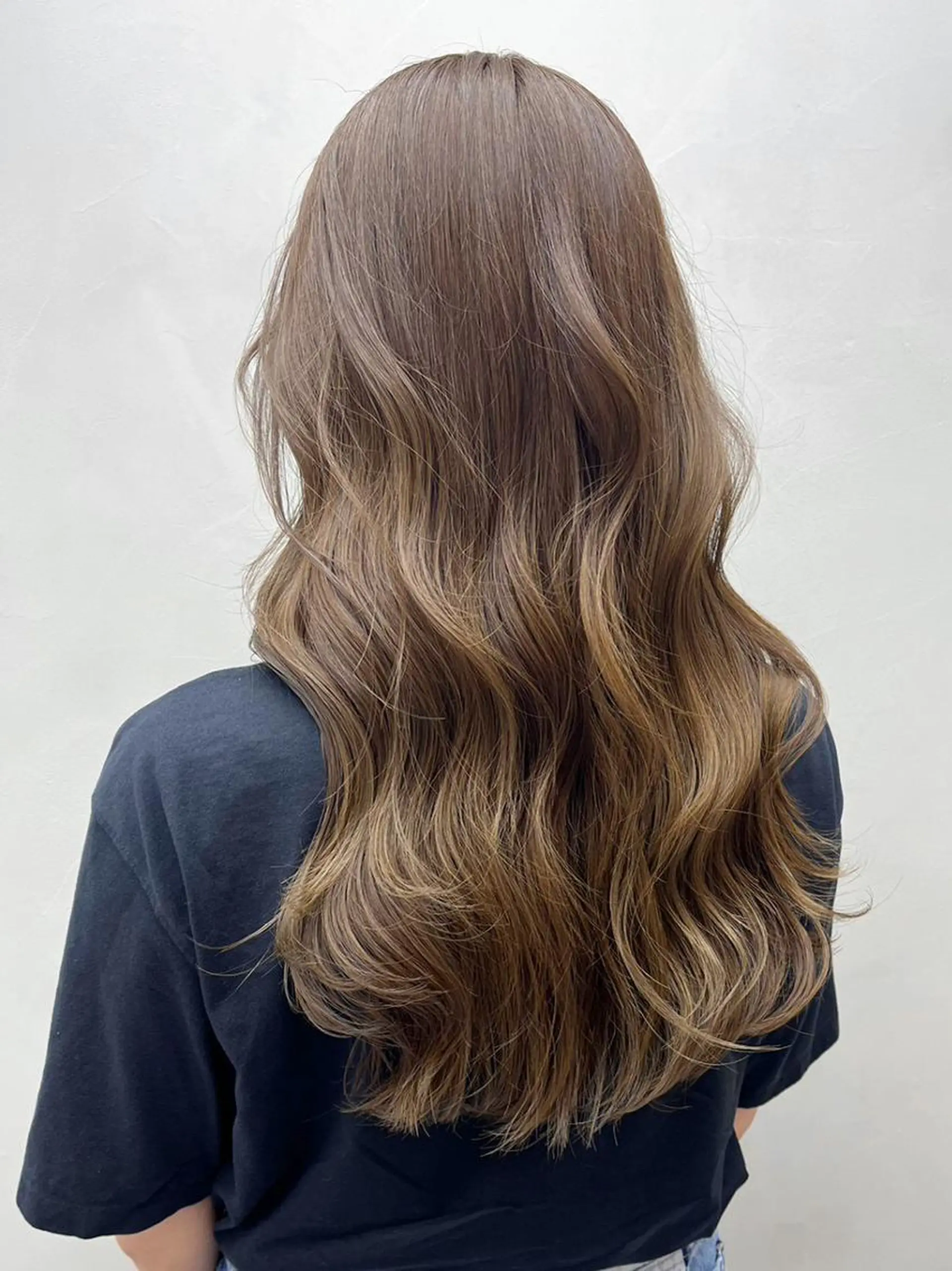 カラー ロング カット ヘアカラー トリートメント ITbyALBUM 中野店のヘアスタイル