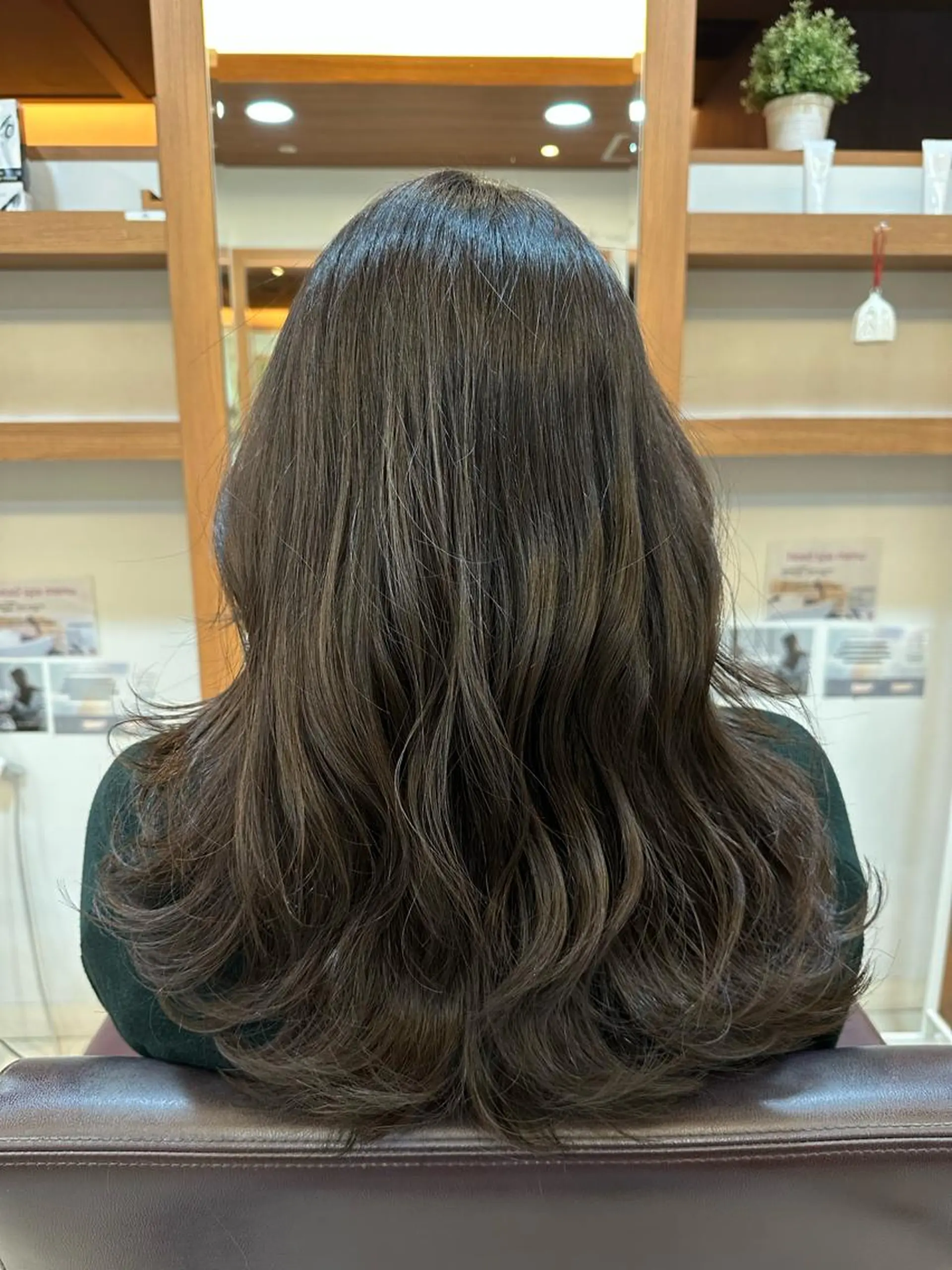 ロング カット ヘアカラー レイヤー/ハイトーン ROKUのヘアスタイル