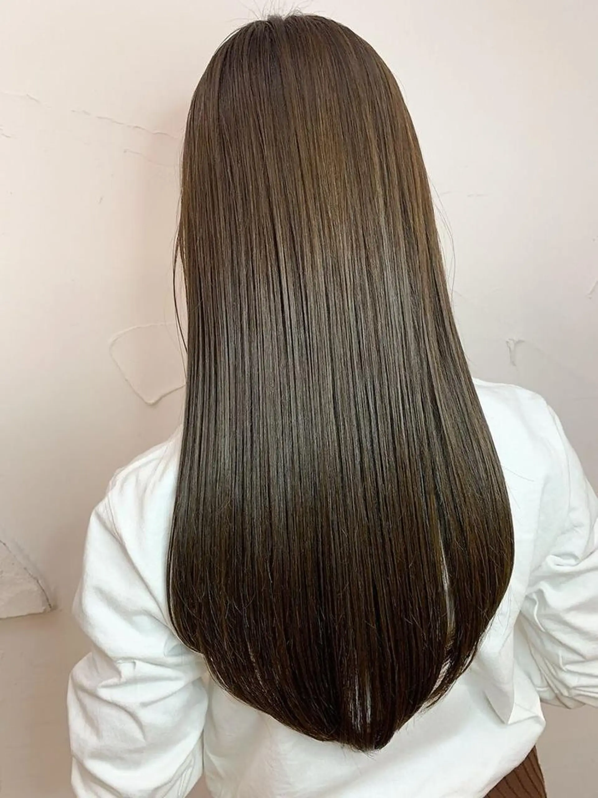 ロング カット トリートメント サロウィン名古屋所属・髪質改善特化美容師 コヤマのヘアスタイル