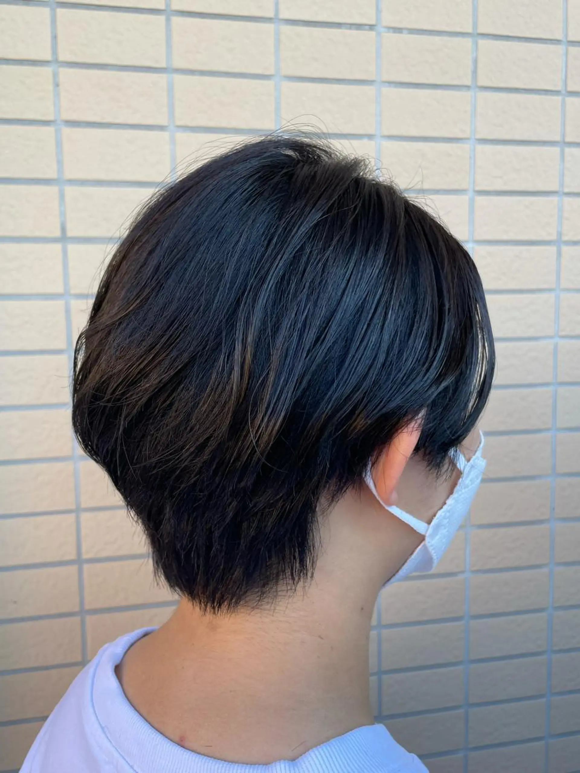 ショート アッシュ アッシュグレー ミストバング パープルカラー 髪質改善 カット 吉川 舞雪のマツエク・マツパデザイン