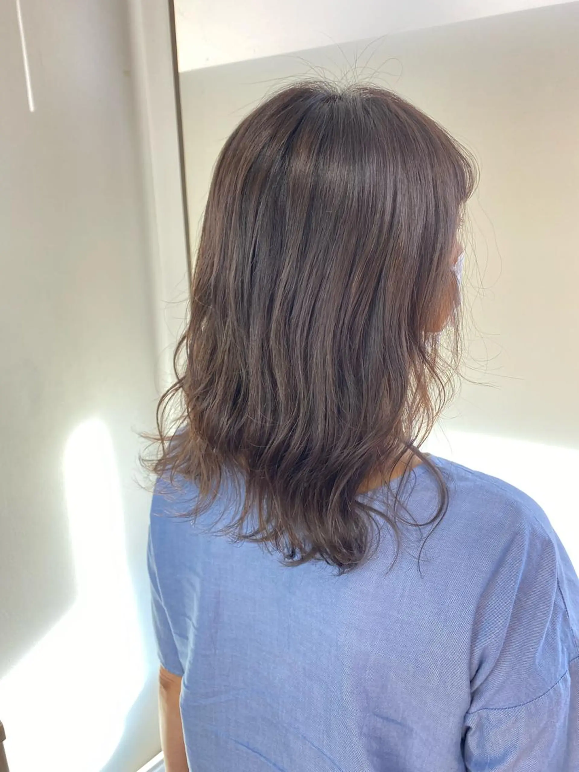 ミディアム カラー peg.hair所属・ブリーチカラー🫧 森　凪沙のヘアスタイル