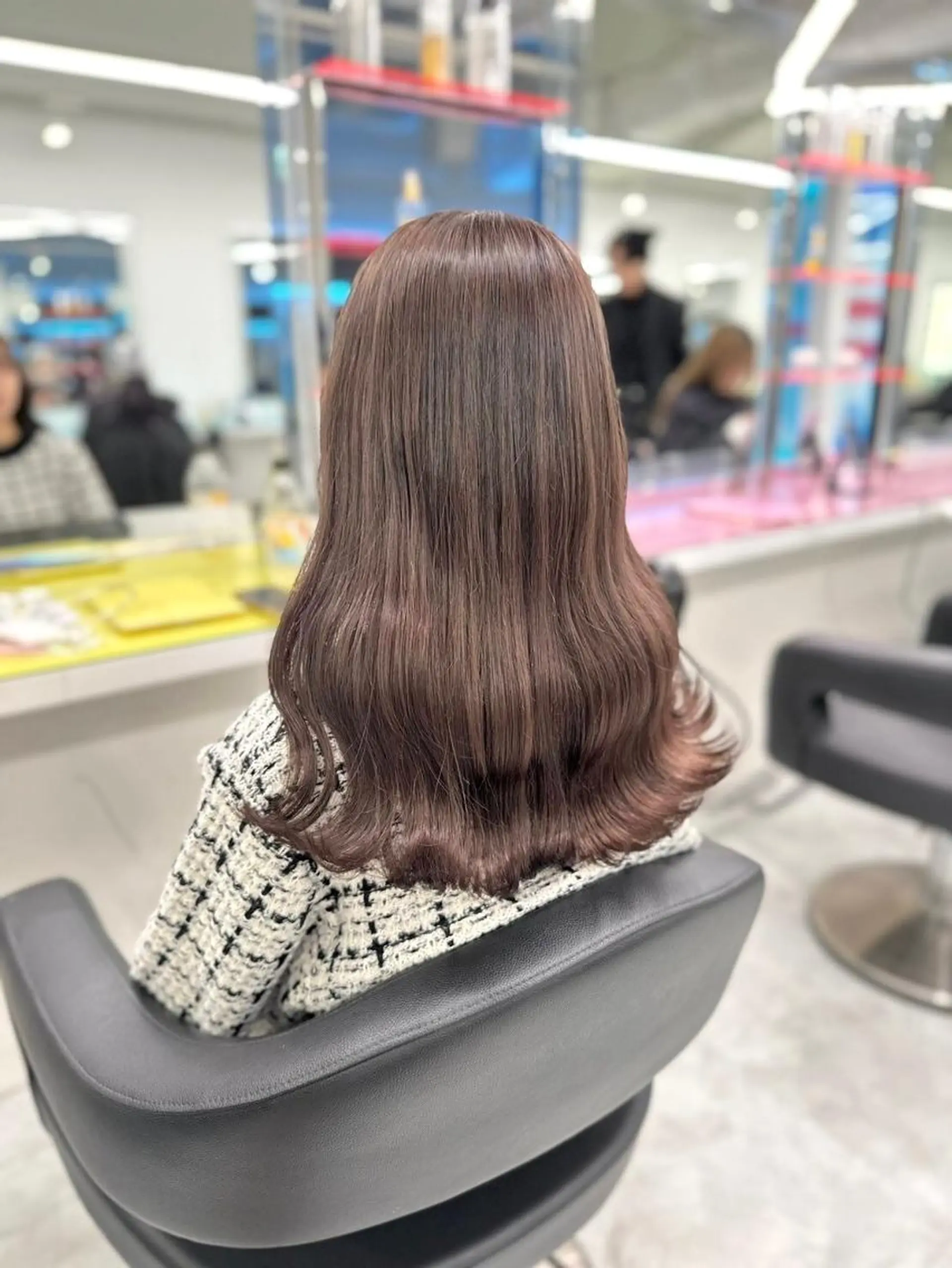 カラー ヘアカラー *愛され透け感🎀 カラーモデル🪡のヘアスタイル