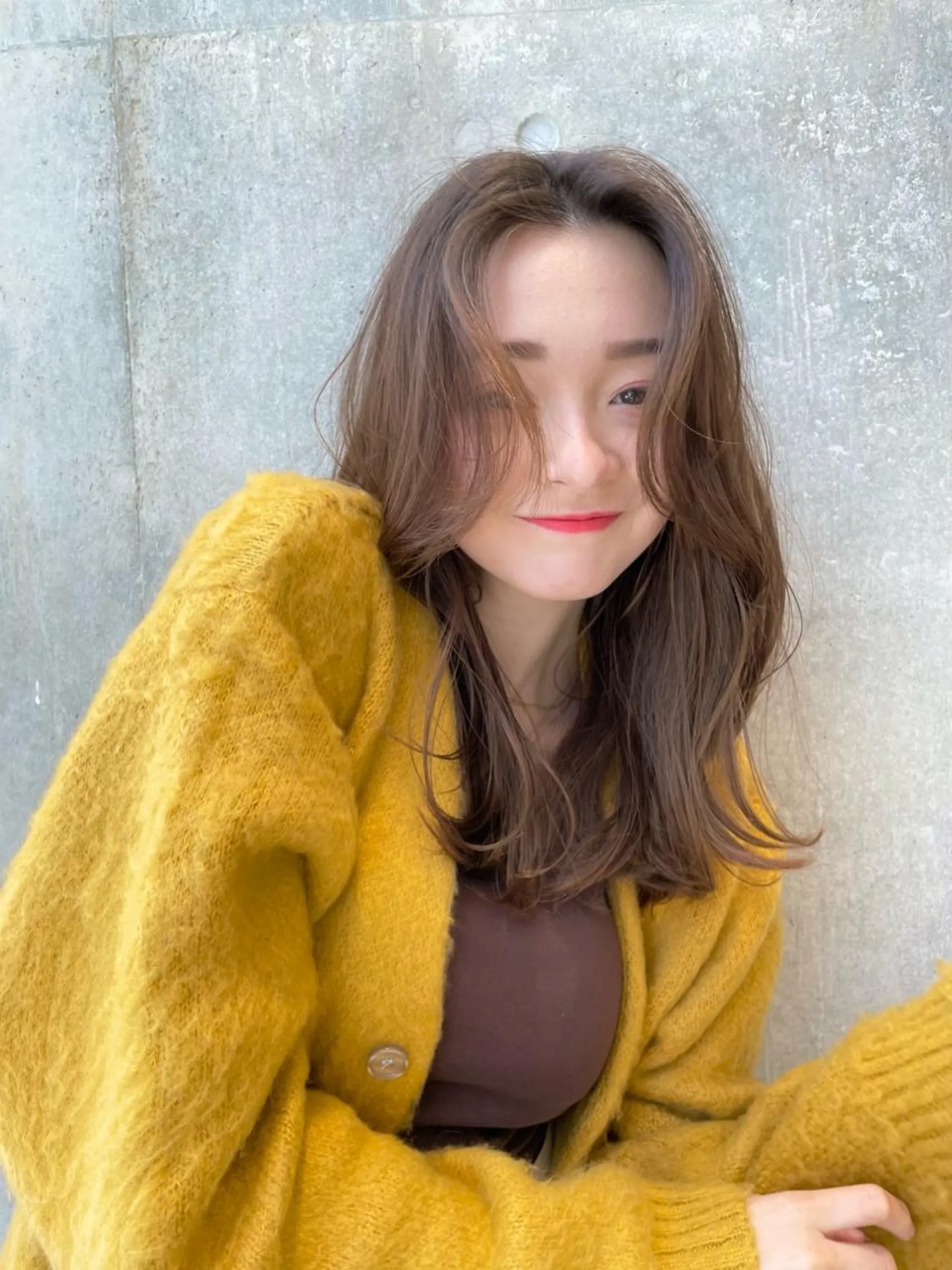 セミロング 韓国風ヘア カット トリートメント KURO/ズボラでも できる韓国ヘアのヘアスタイル