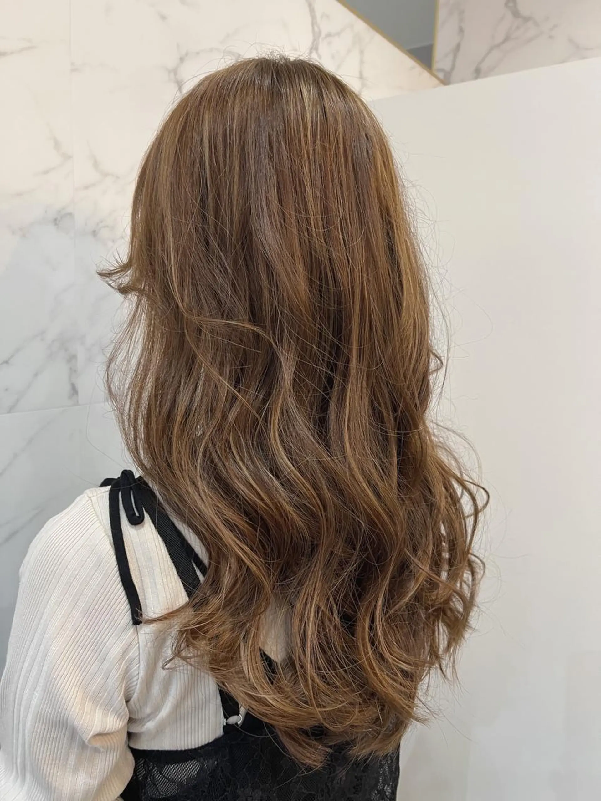 ロング カラー ハイライトカラー ハイライト 後藤 卓哉のヘアスタイル