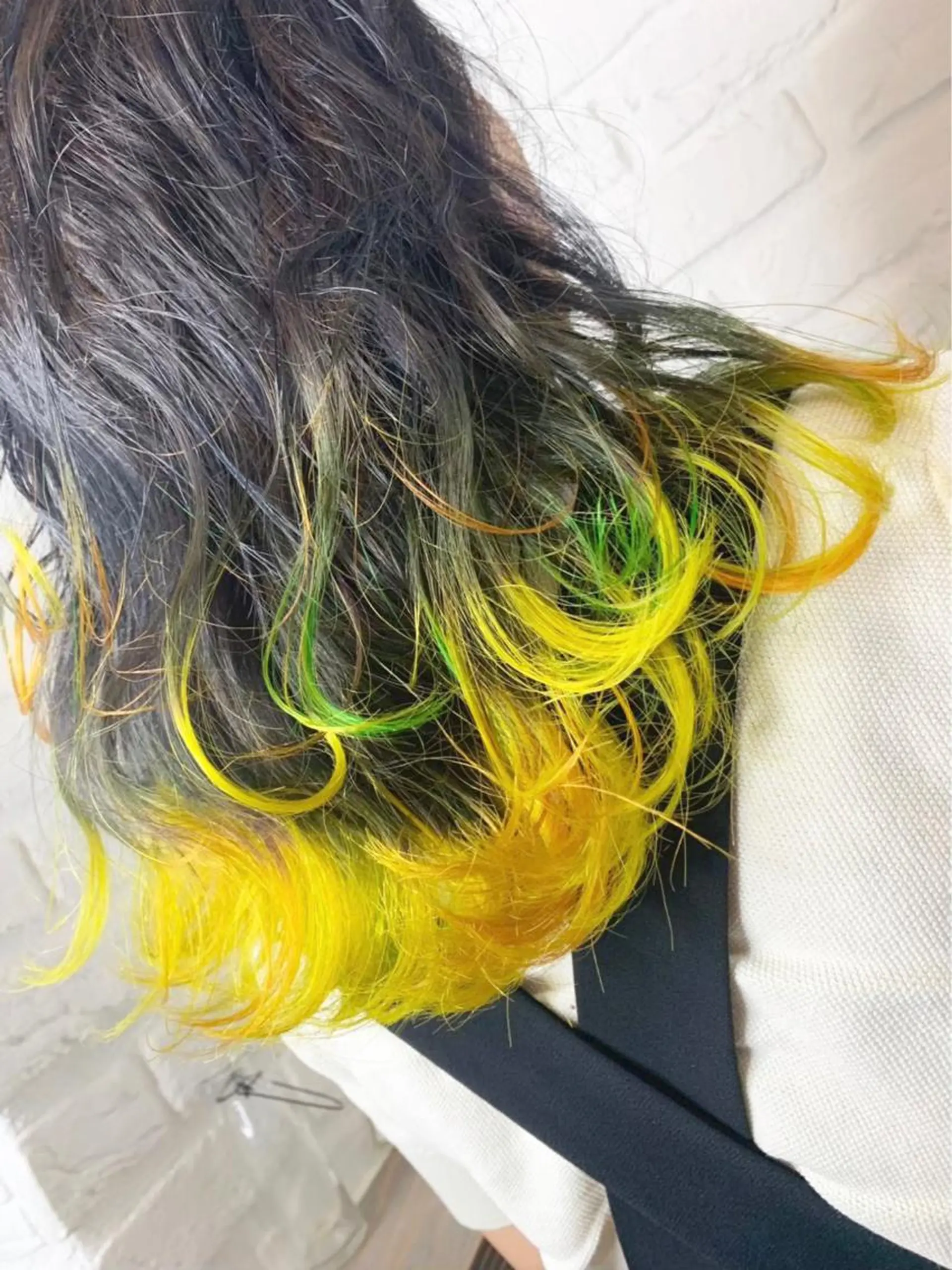 セミロング カラー メンズサロンロス【LOSS】所属・🦋🌈LOSS NOBUTA🌈🦋のヘアスタイル