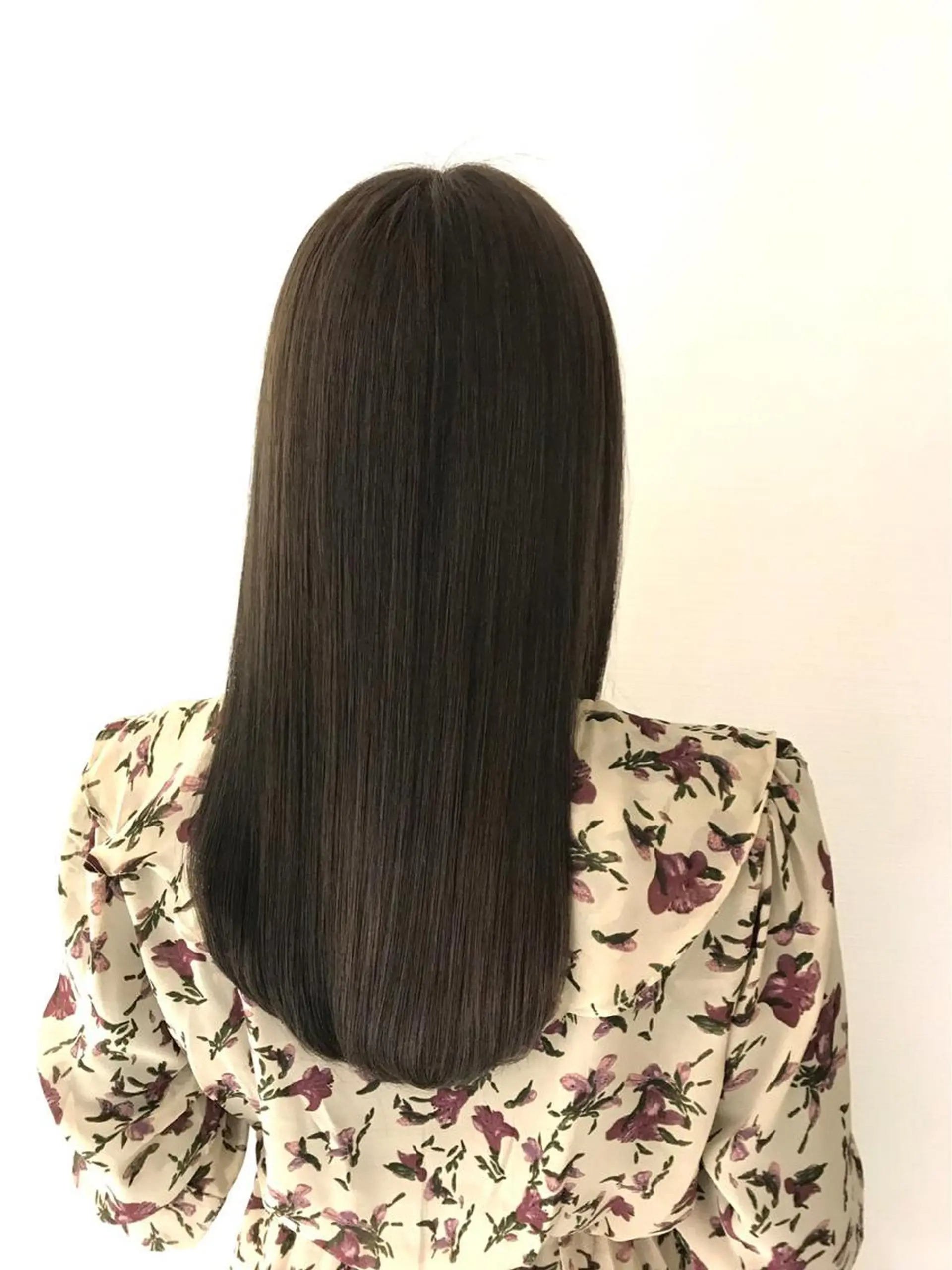 ロング カラー キッズ ネイル マツエク・マツパ アイブロウ ショートボブ アクアカラー 透明感カラー ハイライトカラー 眉カラー 🎗美髪艶髪🫧髪質 改善特化🥇菊地のヘアスタイル