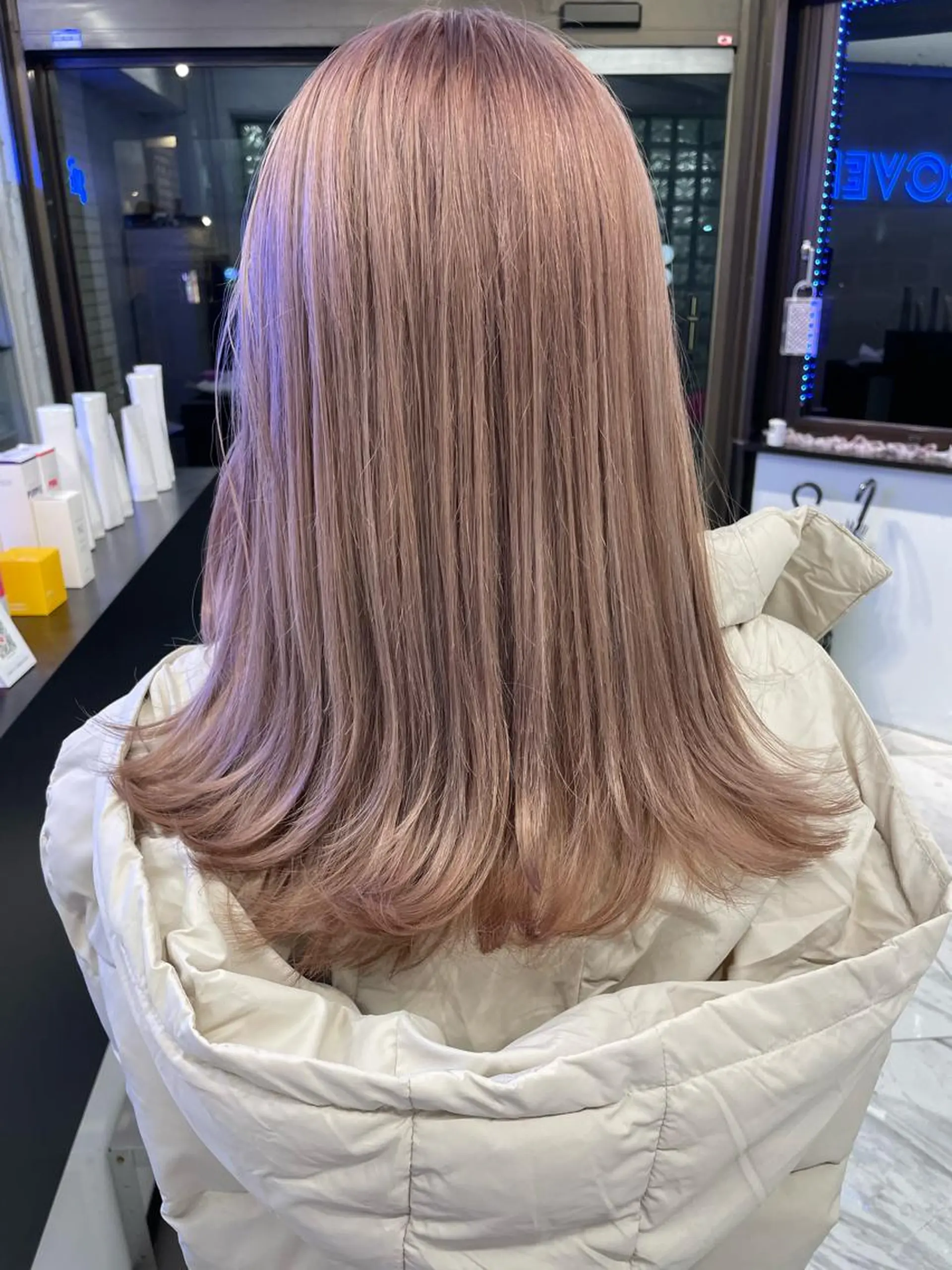 ミディアム ヘアカラー 家田 竜のヘアスタイル