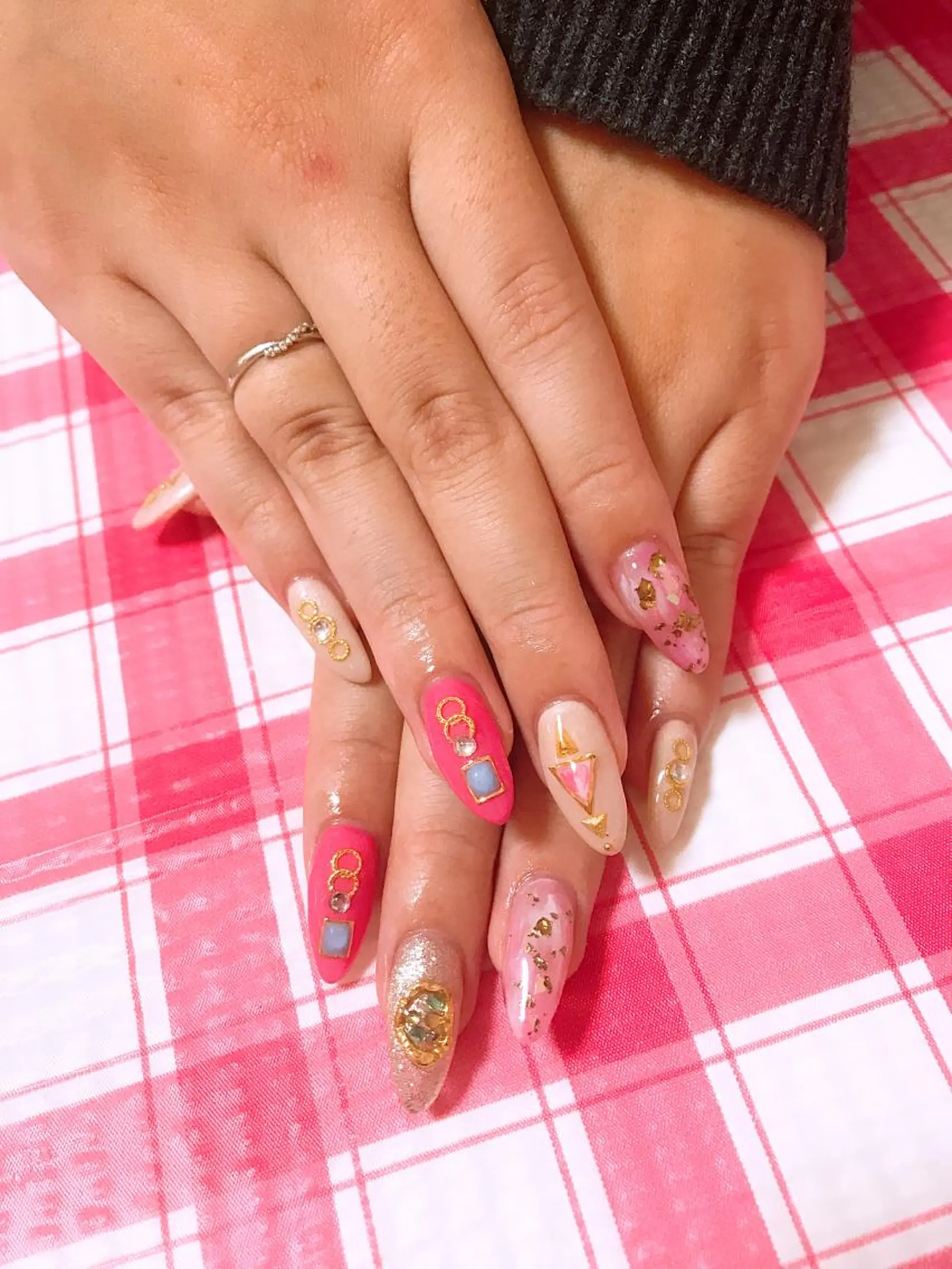 ネイル ハンドネイル 藤 あやのネイルデザイン