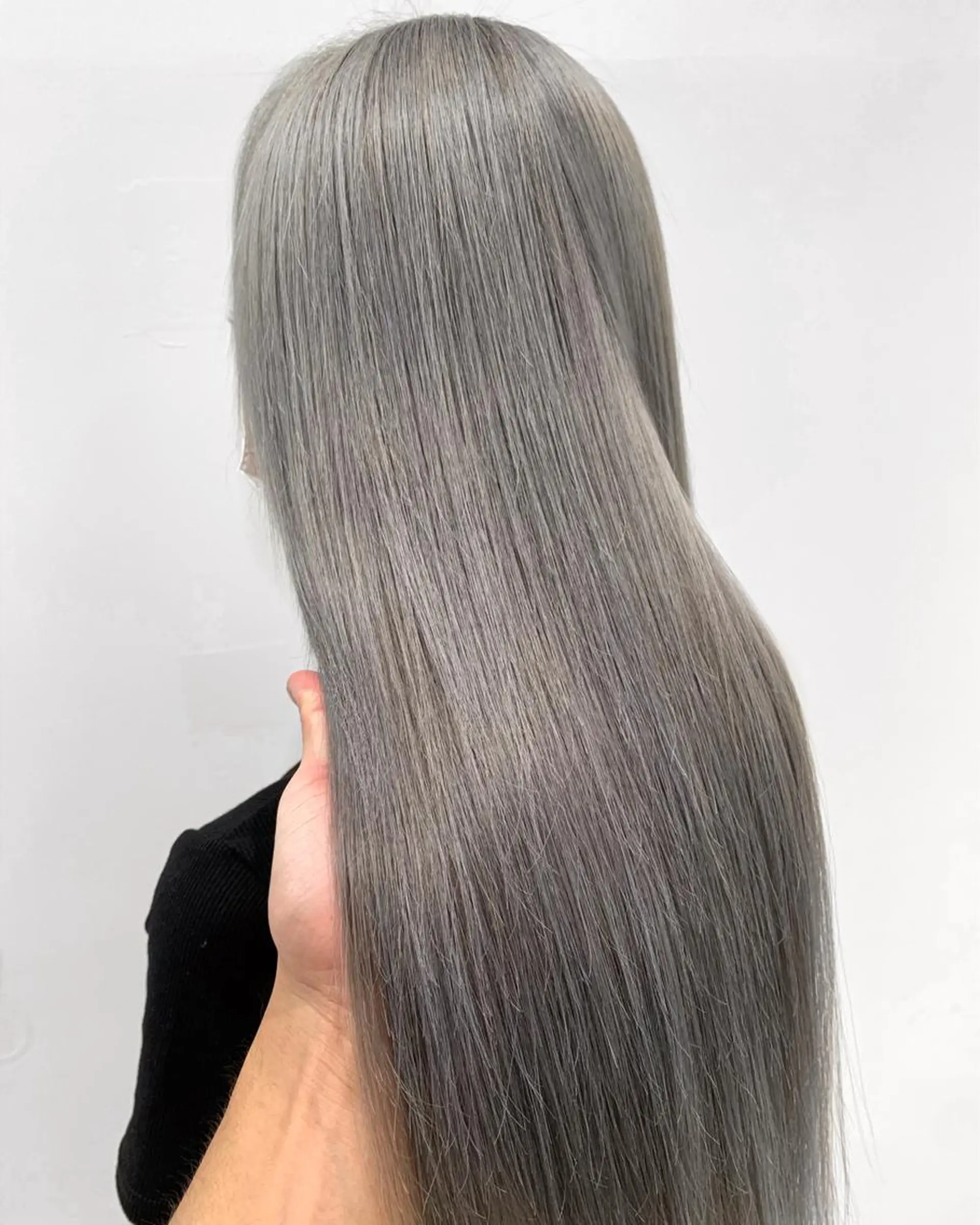 ロング カラー アッシュ ブリーチ ヘアカラー トリートメント ヘッドスパ 🌿海外Style・ KOHEIのヘアスタイル