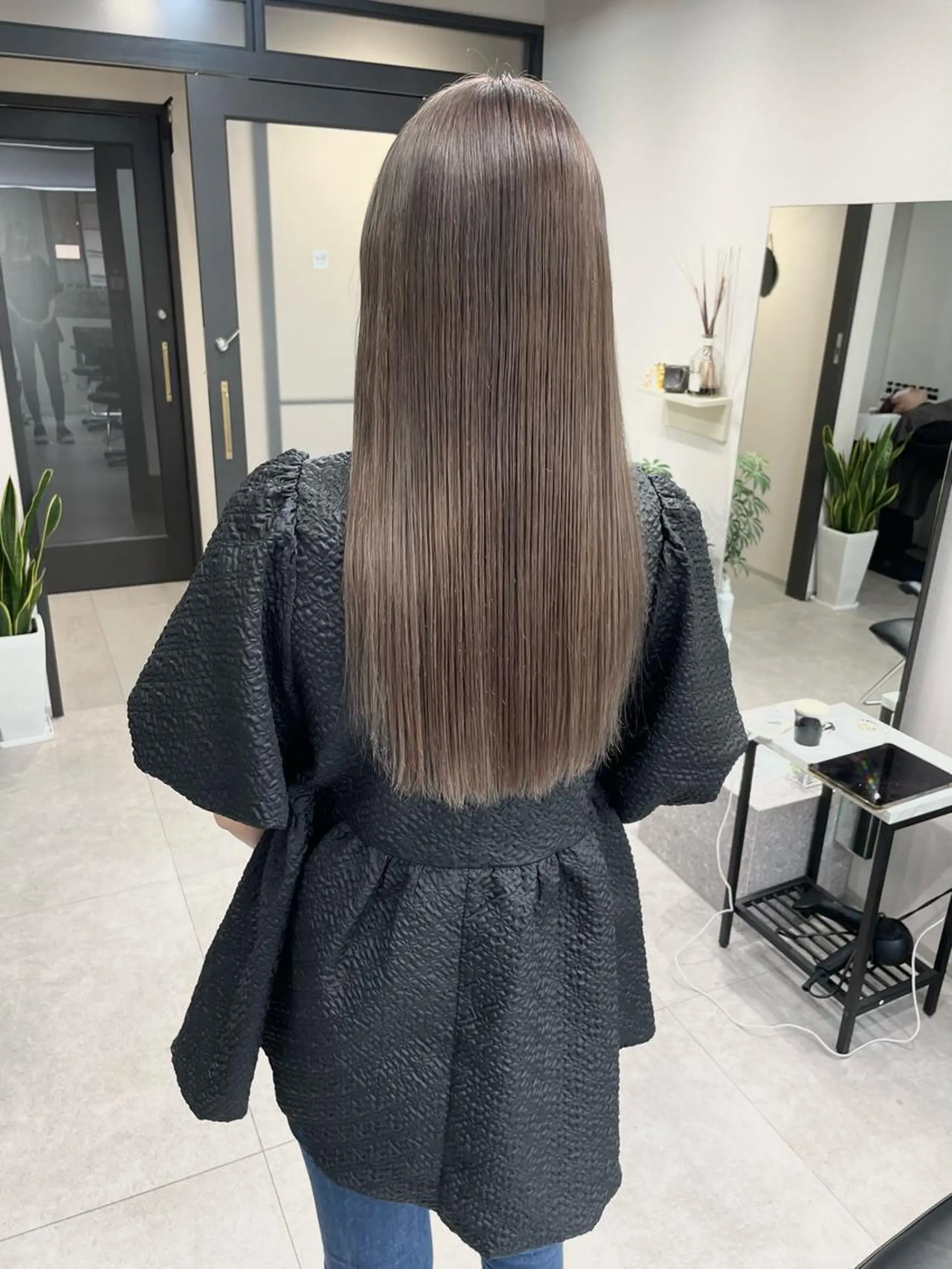 ロング カラー ヘアカラー トリートメント 髪質改善will hairdesignのヘアスタイル