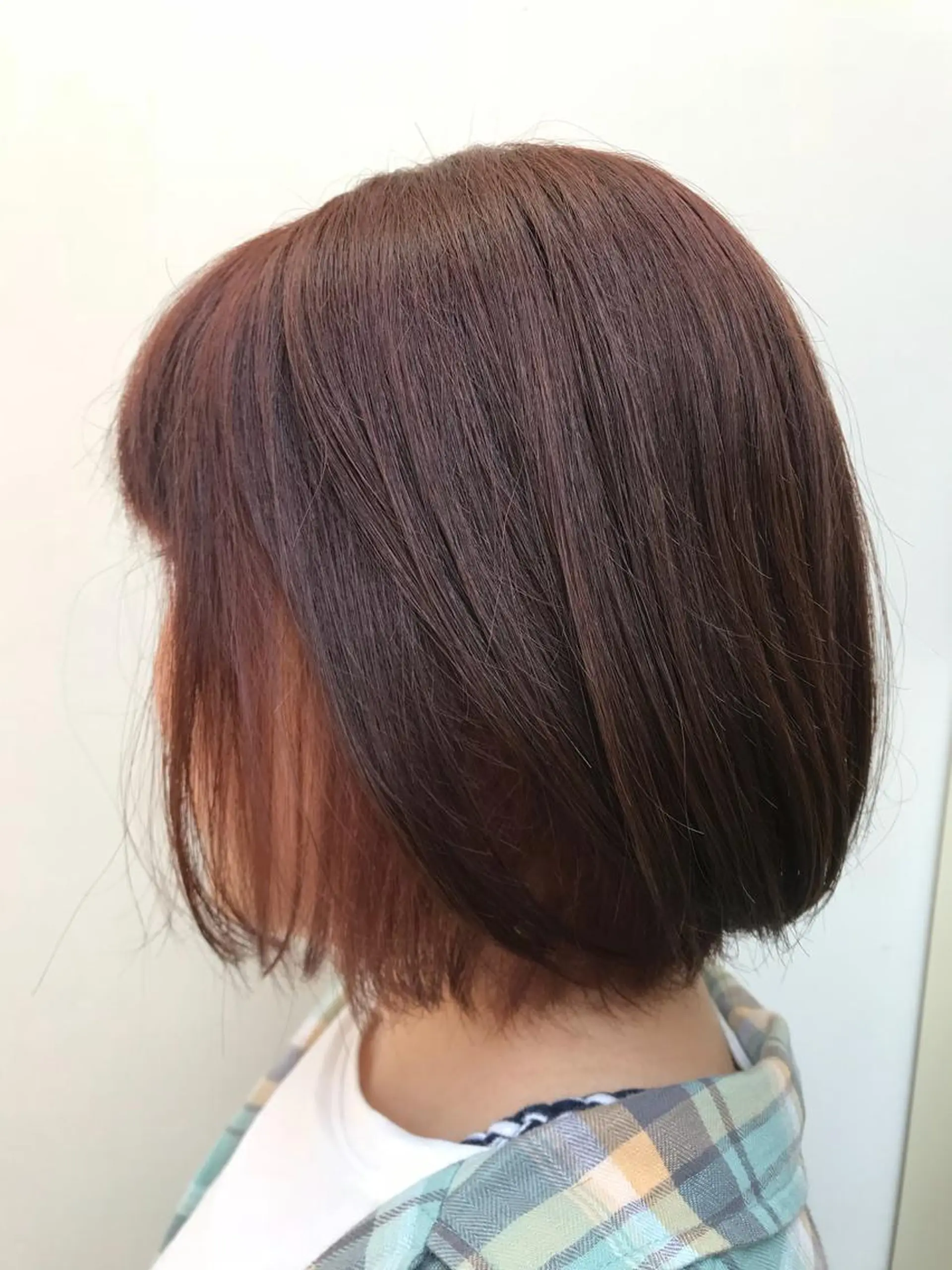 ショート カラー イヤリングカラー ボブ ヘッドスパ好き美容師 ✂︎小川仁美のヘアスタイル