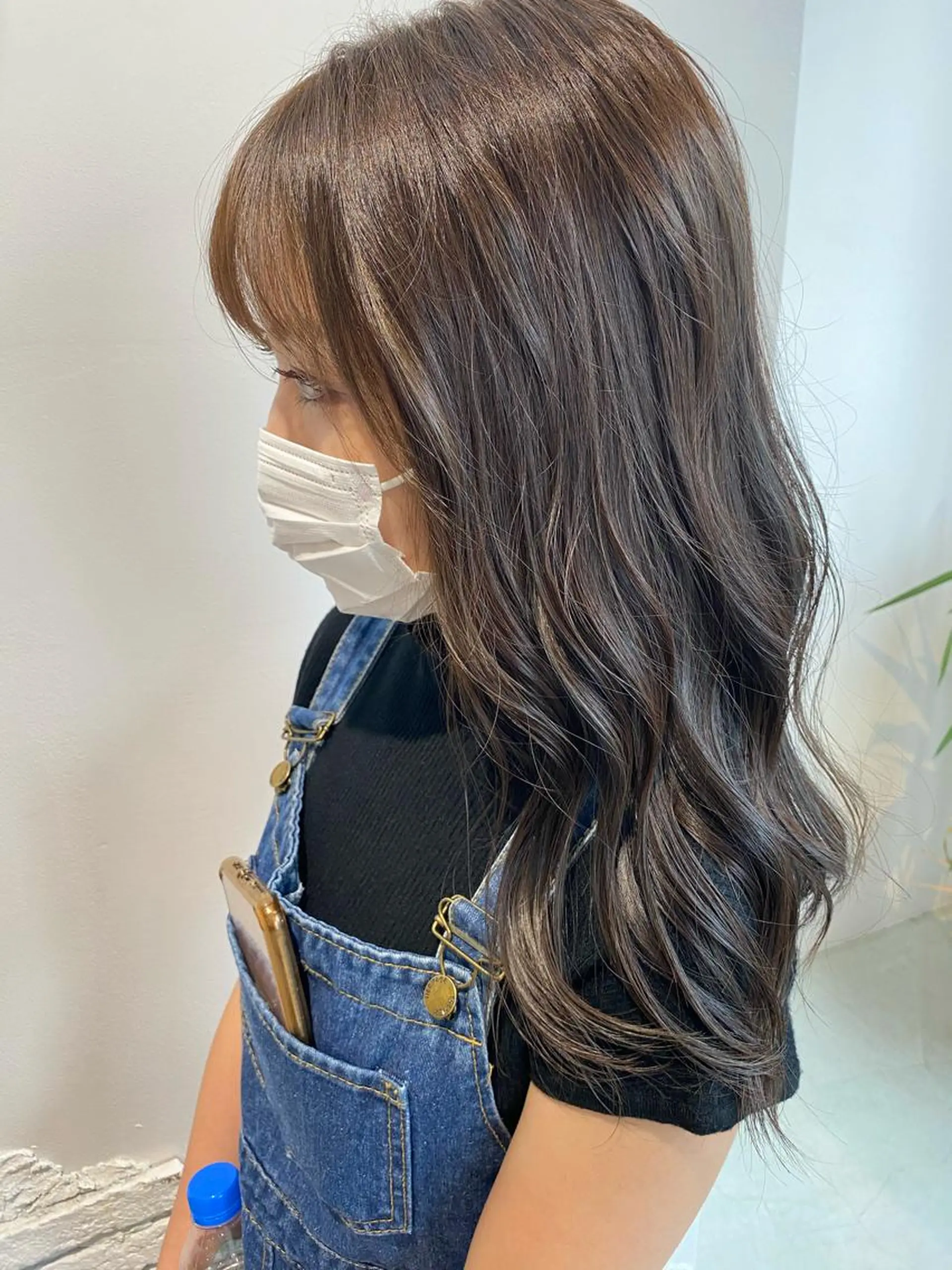 セミロング カラー vixus mamiのヘアスタイル