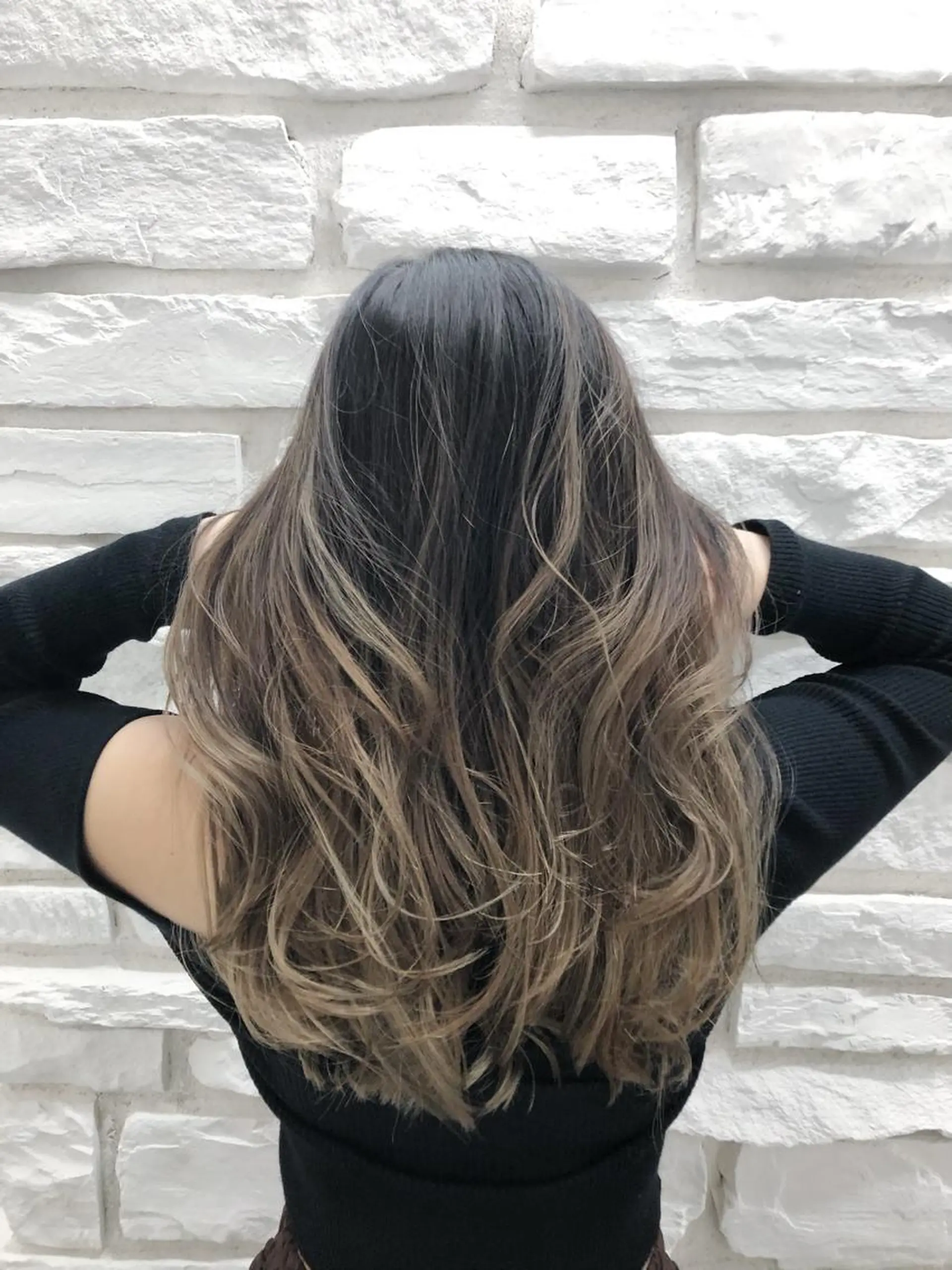 ロング ヘアカラー トリートメント ✨艶感/透け感✨Sherry所属・艶髪/ハイトーン Sherryのヘアスタイル