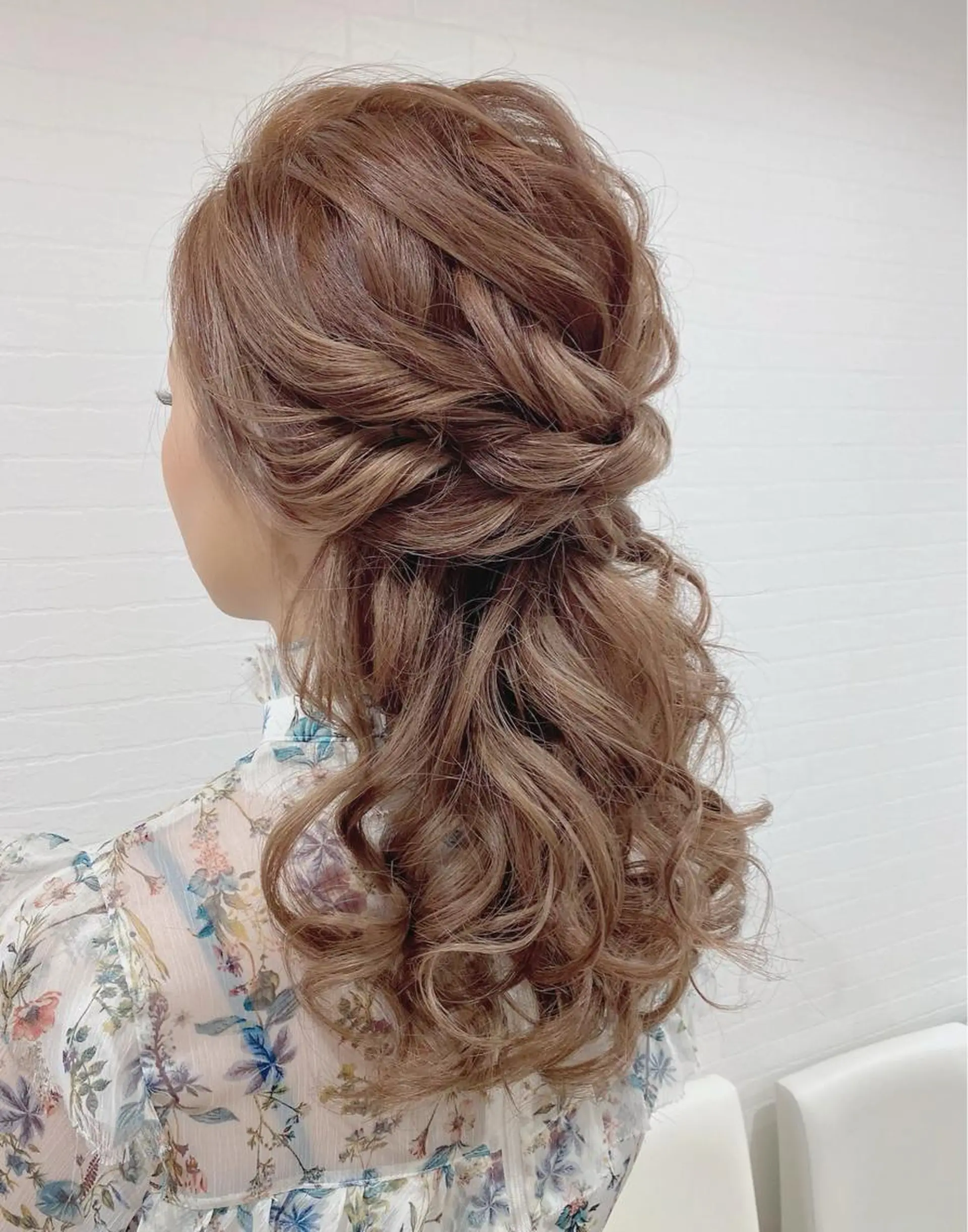 ヘアアレンジ ハーフアップ ヘアセット GRANLUSSO 〜グランルッソ駅前店所属・木口 嘉美のヘアスタイル