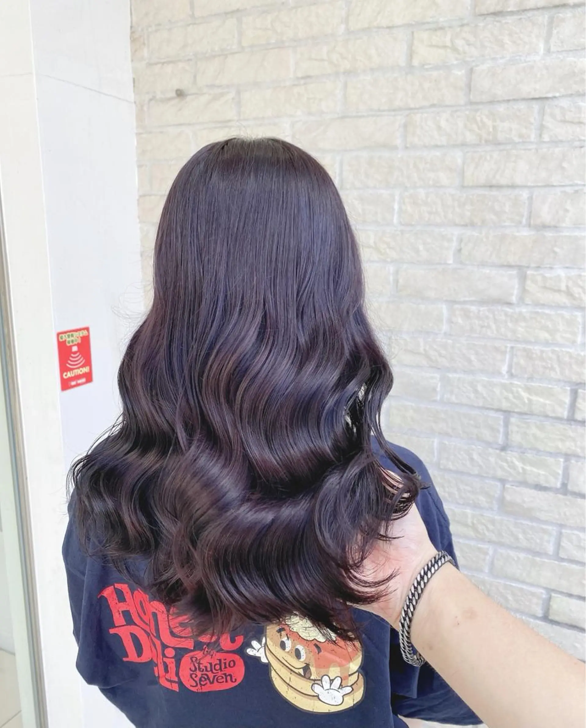 セミロング カラー 艶髪レイヤー屋さん 大澤竜馬のヘアスタイル