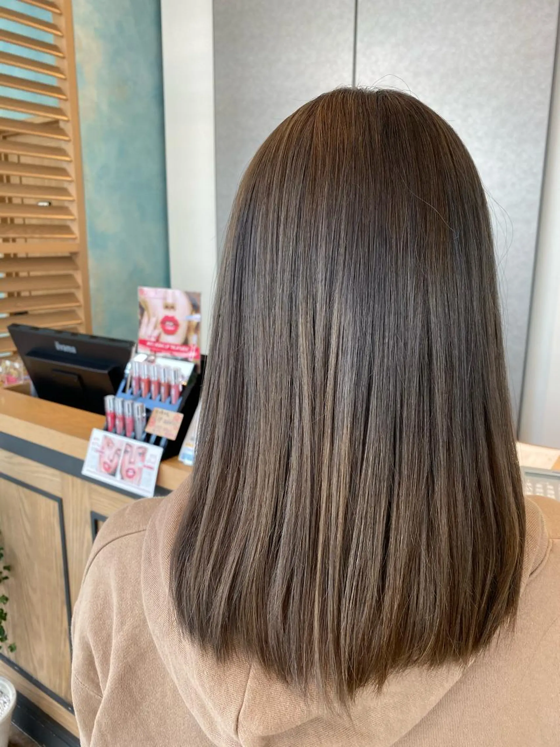 カラー ダブルカラー GOBUN NO ROKU【ゴブンノロク】所属・住田悠紗/ Wカラー/エクステのヘアスタイル