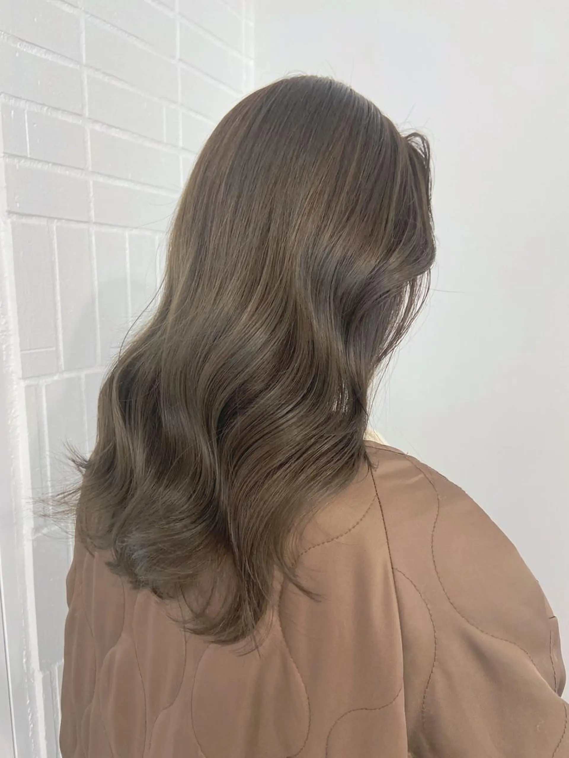 ロング カラー ヘアアレンジ ベージュカラー ヘアカラー トリートメント ヘアセット レイヤーカット指名 No.1💖マユカのヘアスタイル