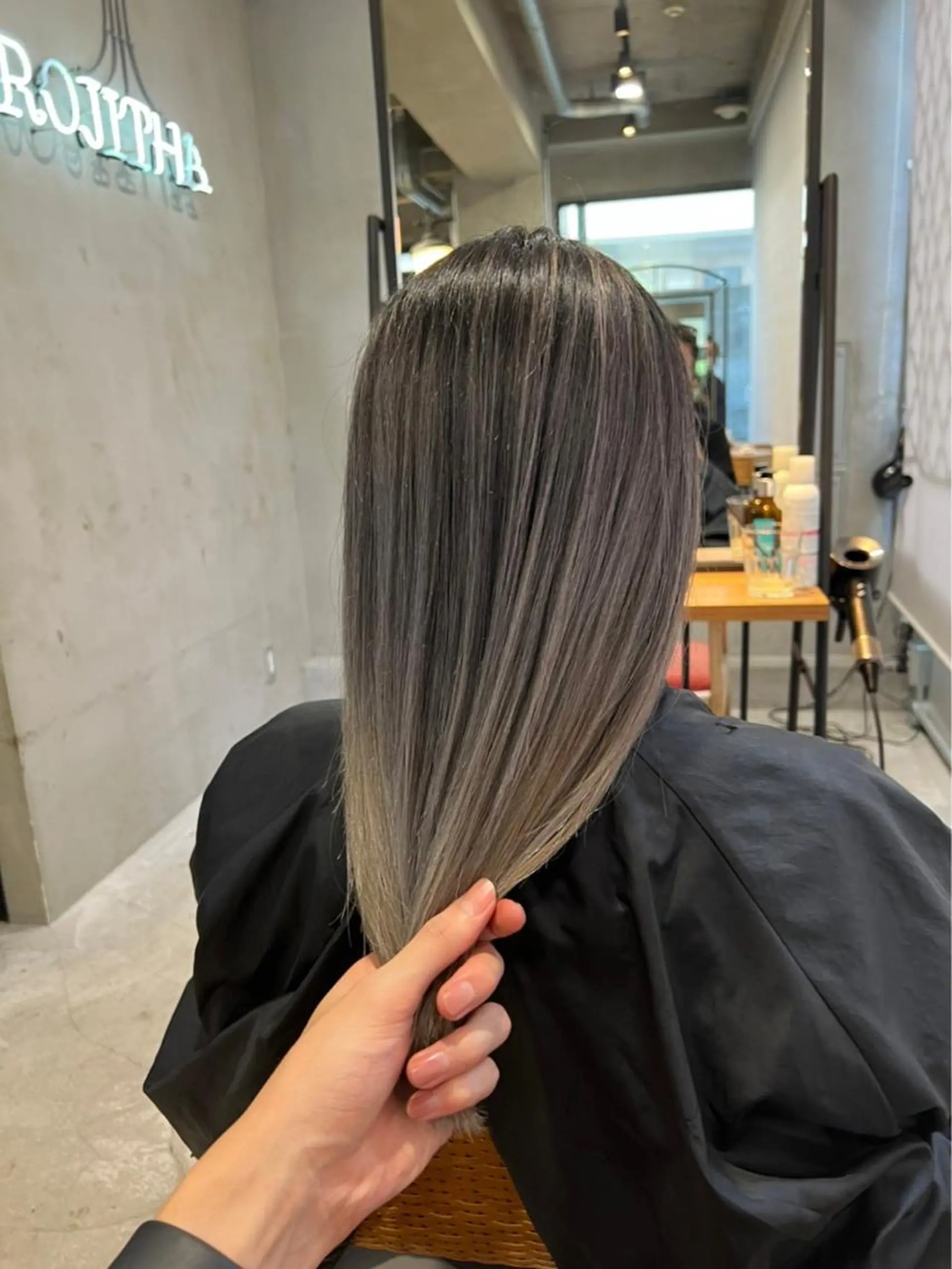 ロング カラー ヘアアレンジ バレイヤージュ レイヤーカット ヘアカラー トリートメント ヘアセット 🍀艶髪・透明感🍀 TATSUKIのヘアスタイル