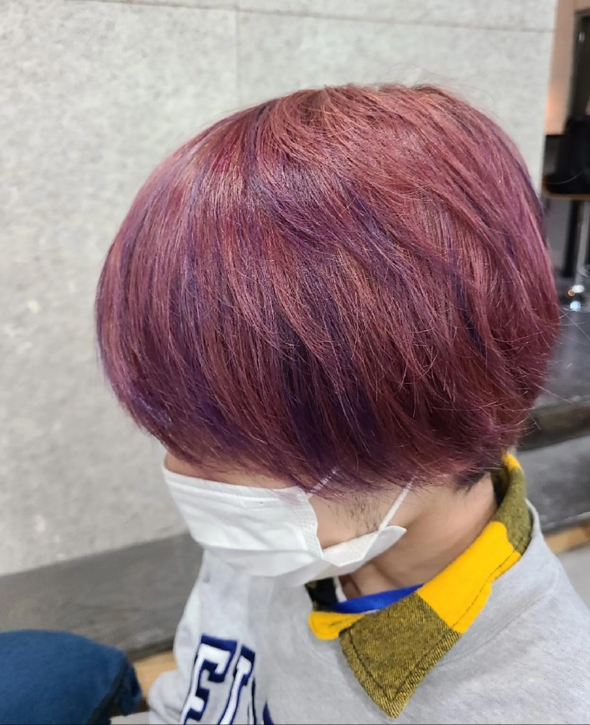 ショート カラー ブリーチ ピンクカラー バイオレットカラー カット ヘアカラー トリートメント terra✂️川嶋 大輔のヘアスタイル