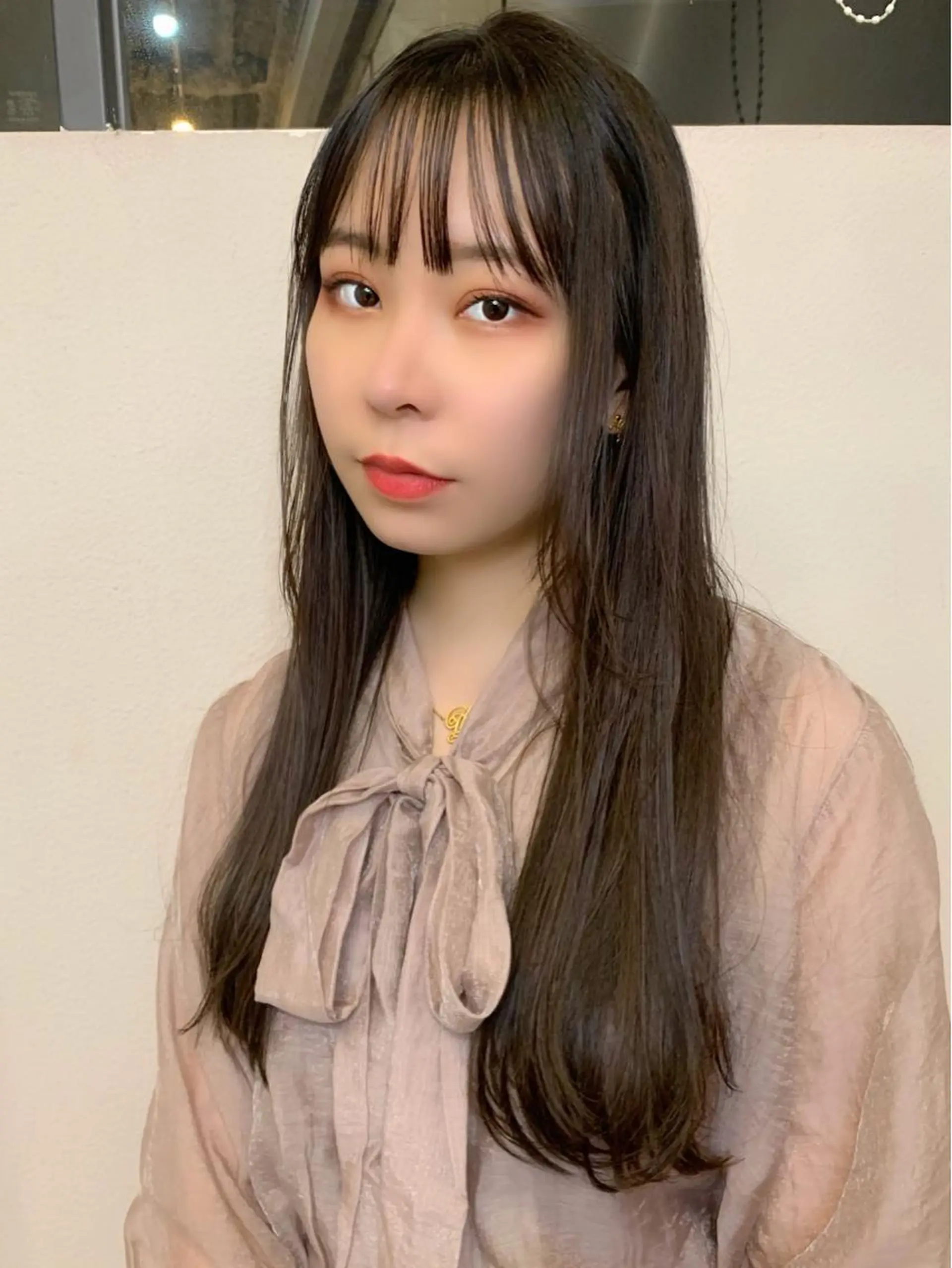 ロング 顔まわりレイヤー 韓国風ヘア レイヤーカット ロング カット トリートメント 藤間 帆乃夏（とうまほのかのヘアスタイル