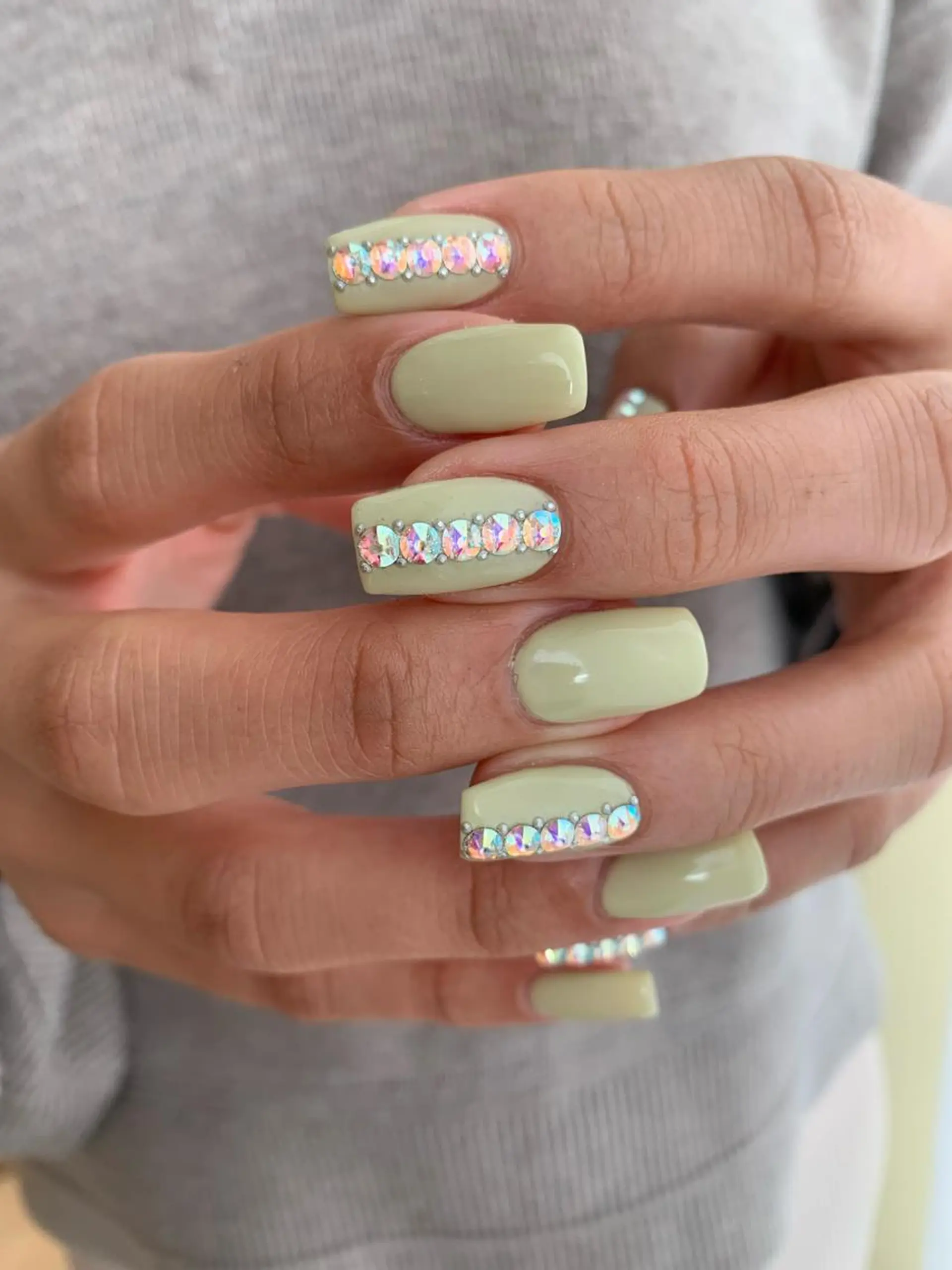 ネイル ハンドネイル 佐藤 穂乃香のネイルデザイン