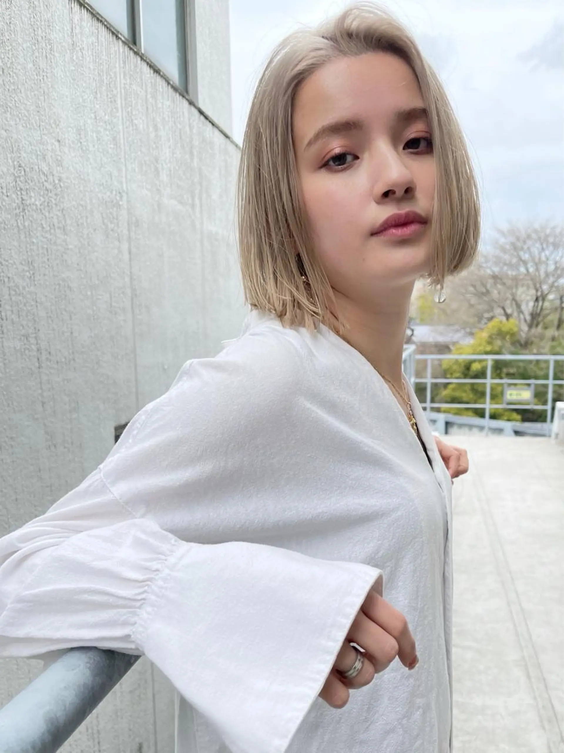 ショート カラー 切りっぱなしボブ ベージュカラー ホワイトベージュ ボブ カット ヘアカラー トリートメント 🌈game🌈 下北沢店のヘアスタイル