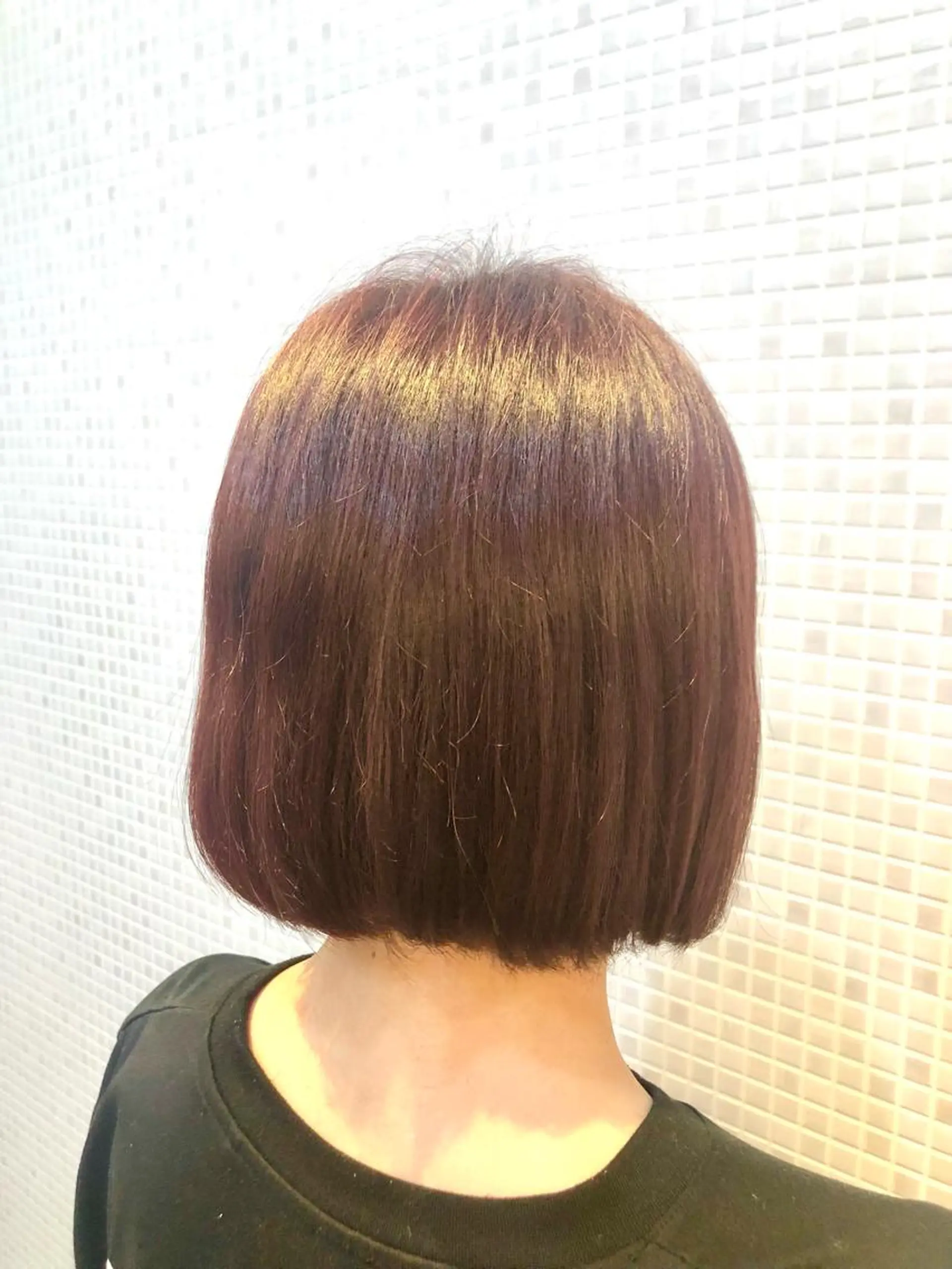 ショート カラー カット ヘアカラー トリートメント 岩谷 愛依のヘアスタイル