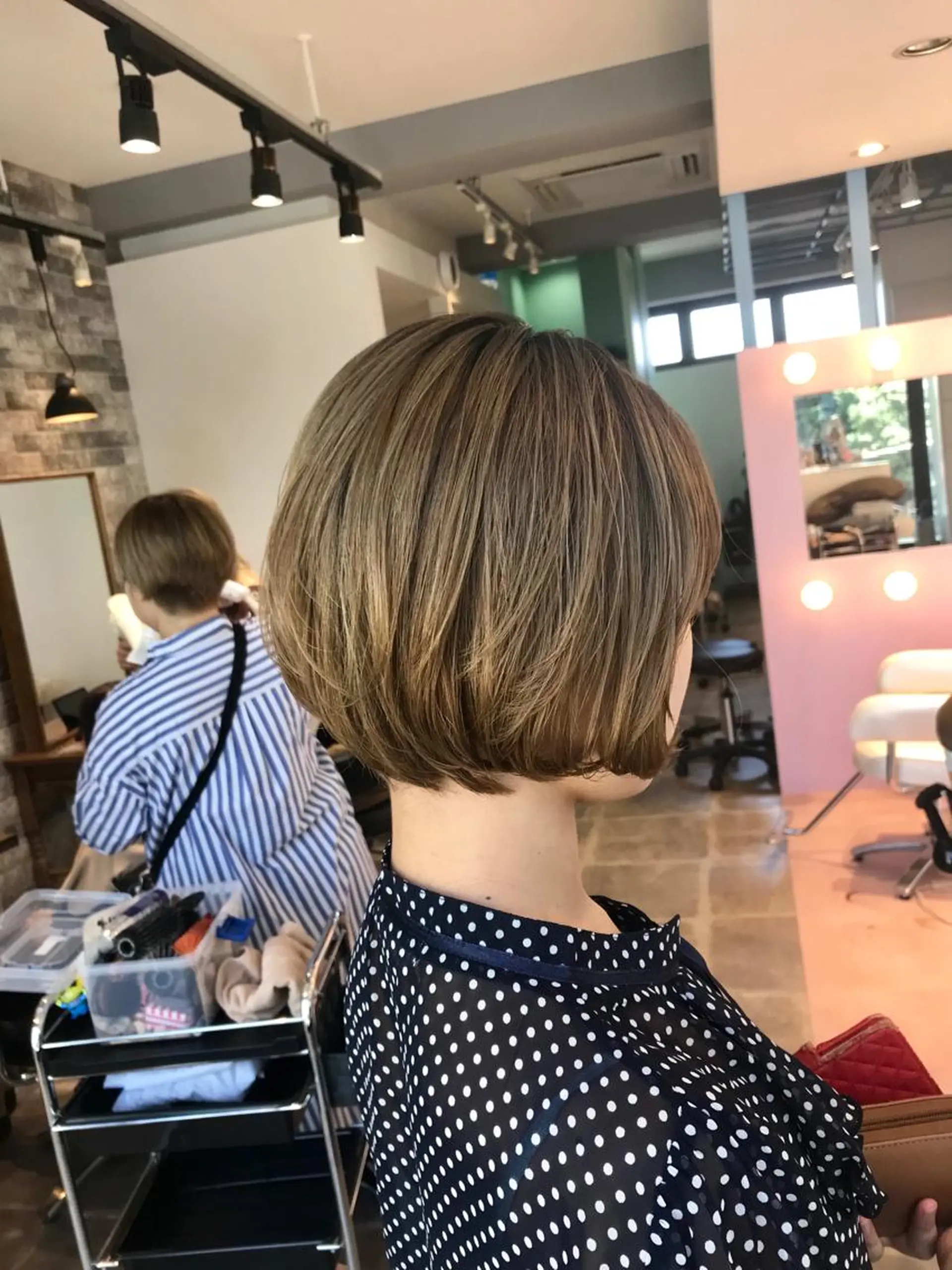 ショート ボブ トリートメント 所渉/韓国レイヤー /ウルフカットのヘアスタイル