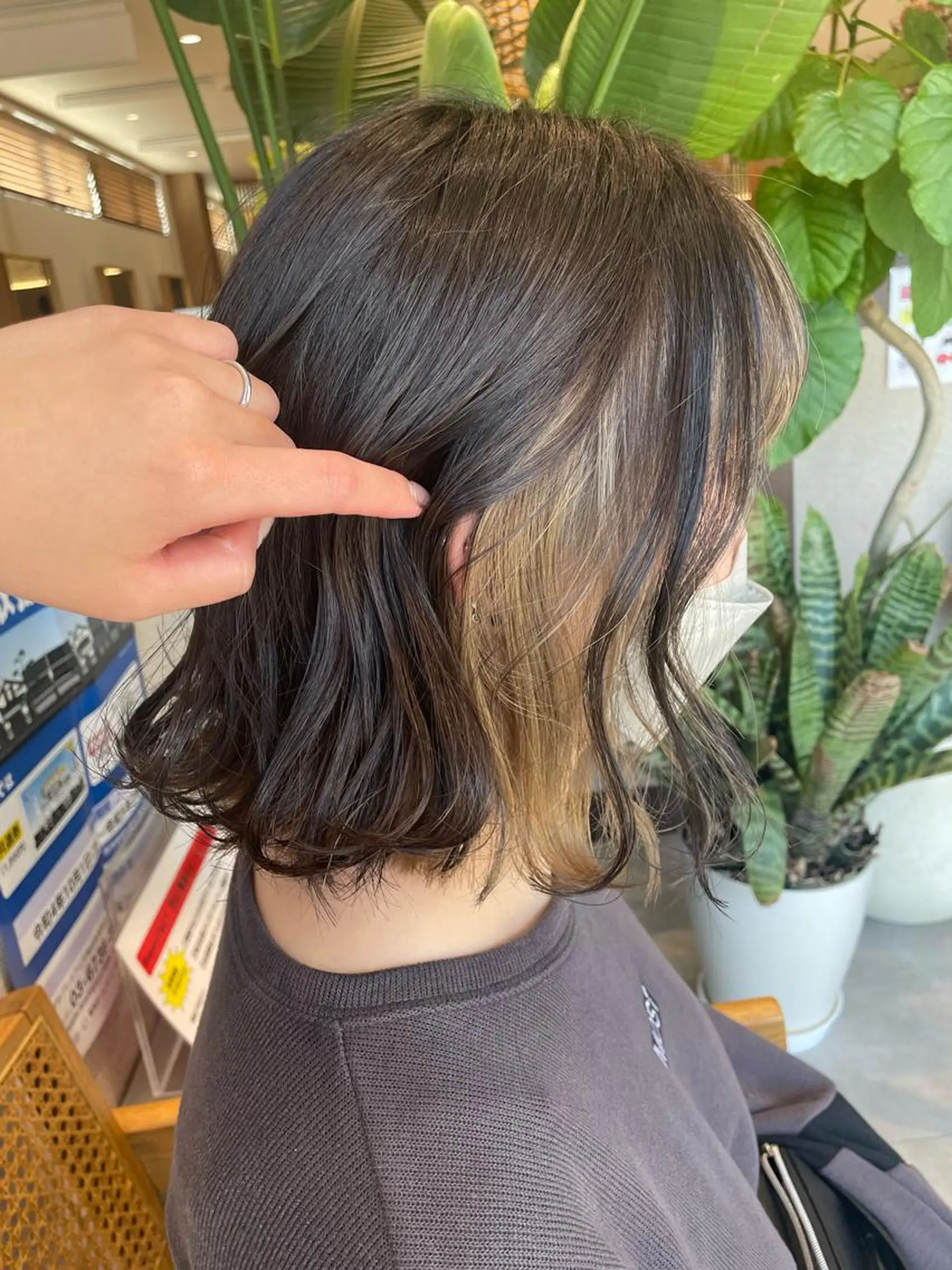 ミディアム カラー ヘアカラー 高木 櫻のヘアスタイル