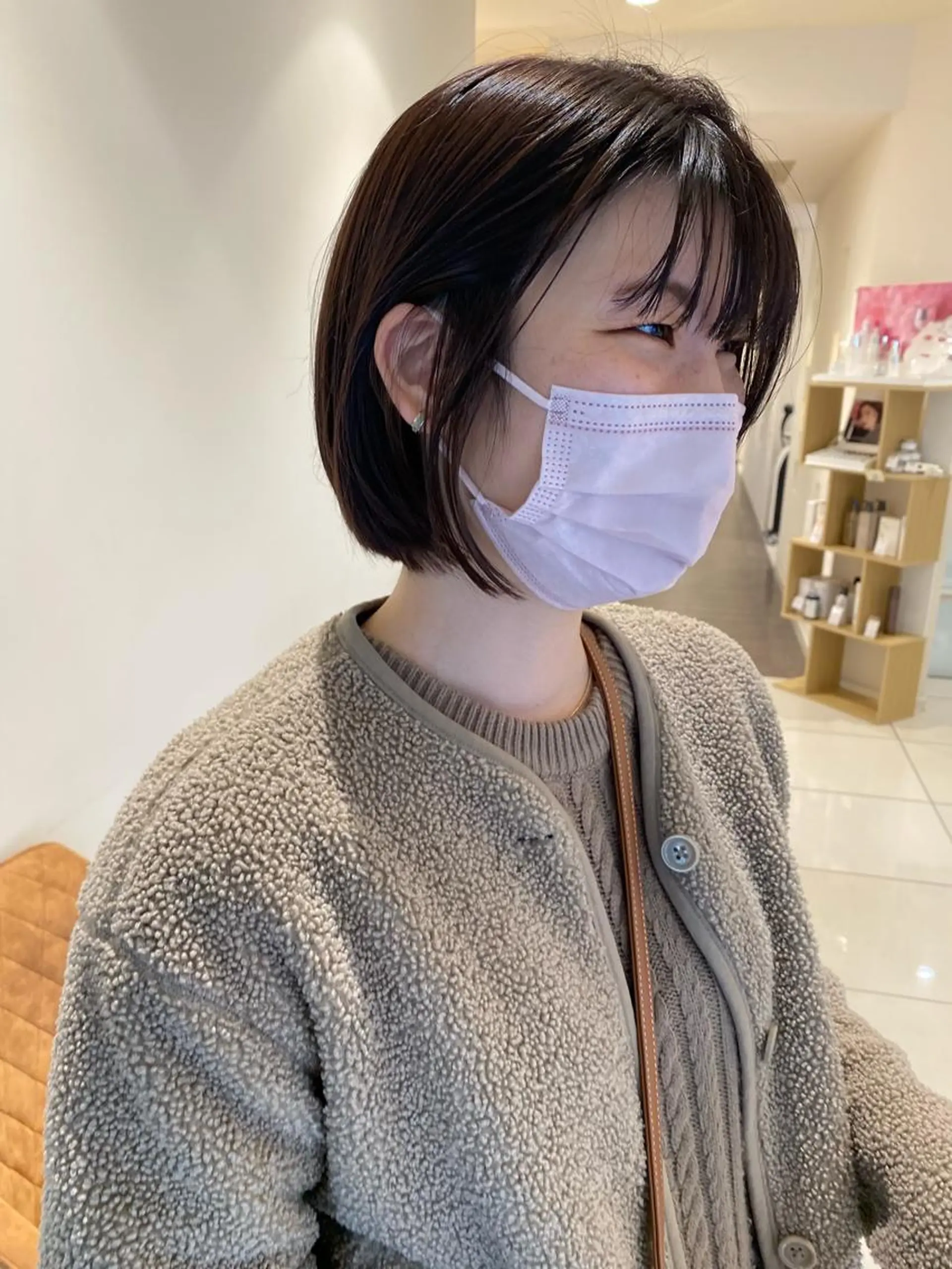 ショート カラー ボブ ヘアセット プレイングカラー🤍 細めハイライトのヘアスタイル