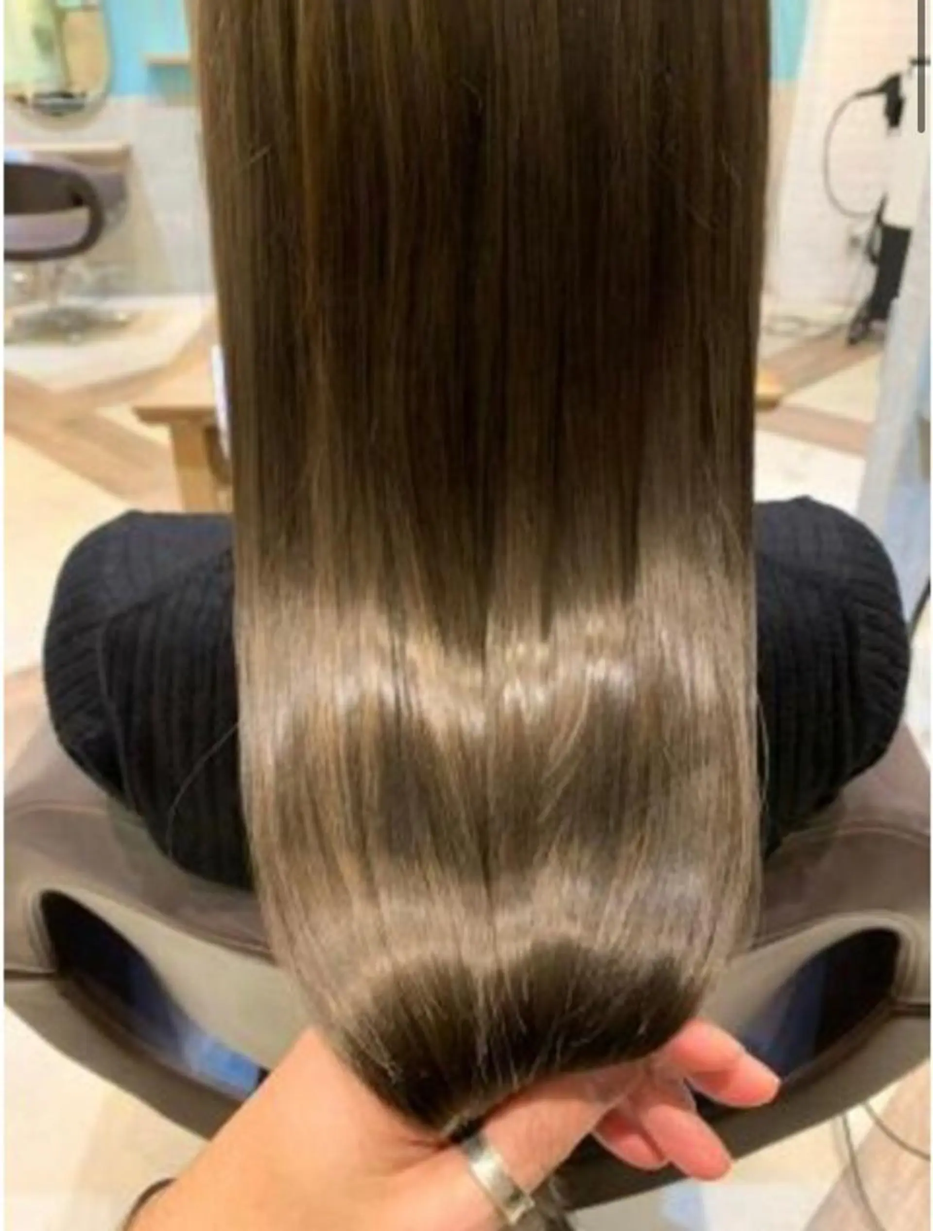 ロング カラー パーマ ヘアアレンジ メンズ キッズ ネイル マツエク・マツパ アイブロウ 髪質改善 縮毛矯正 トリートメント 酸性ストレート ストレートパーマ 🎀盛れる顔周り×レ イヤー×透明感/米田のヘアスタイル