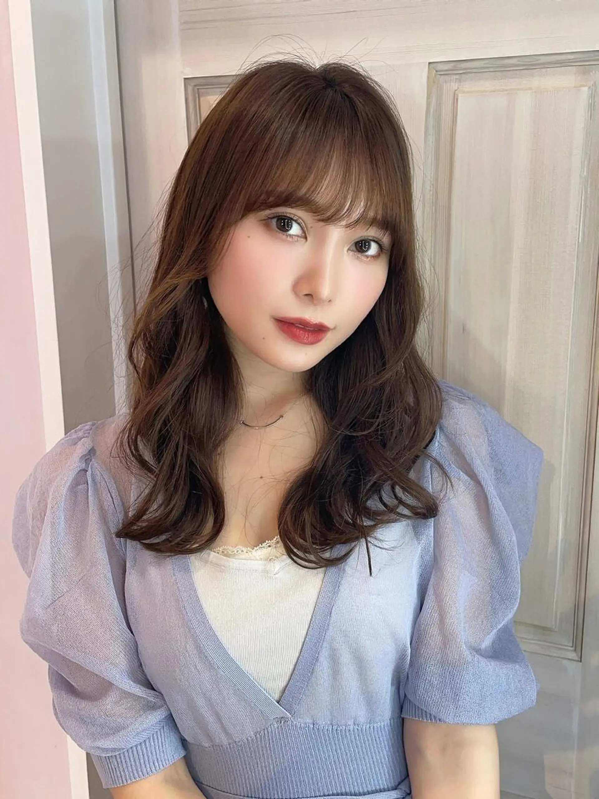 セミロング カット ヘアカラー トリートメント 韓国レイヤー/透明感 カラー/髪質改善角所のヘアスタイル