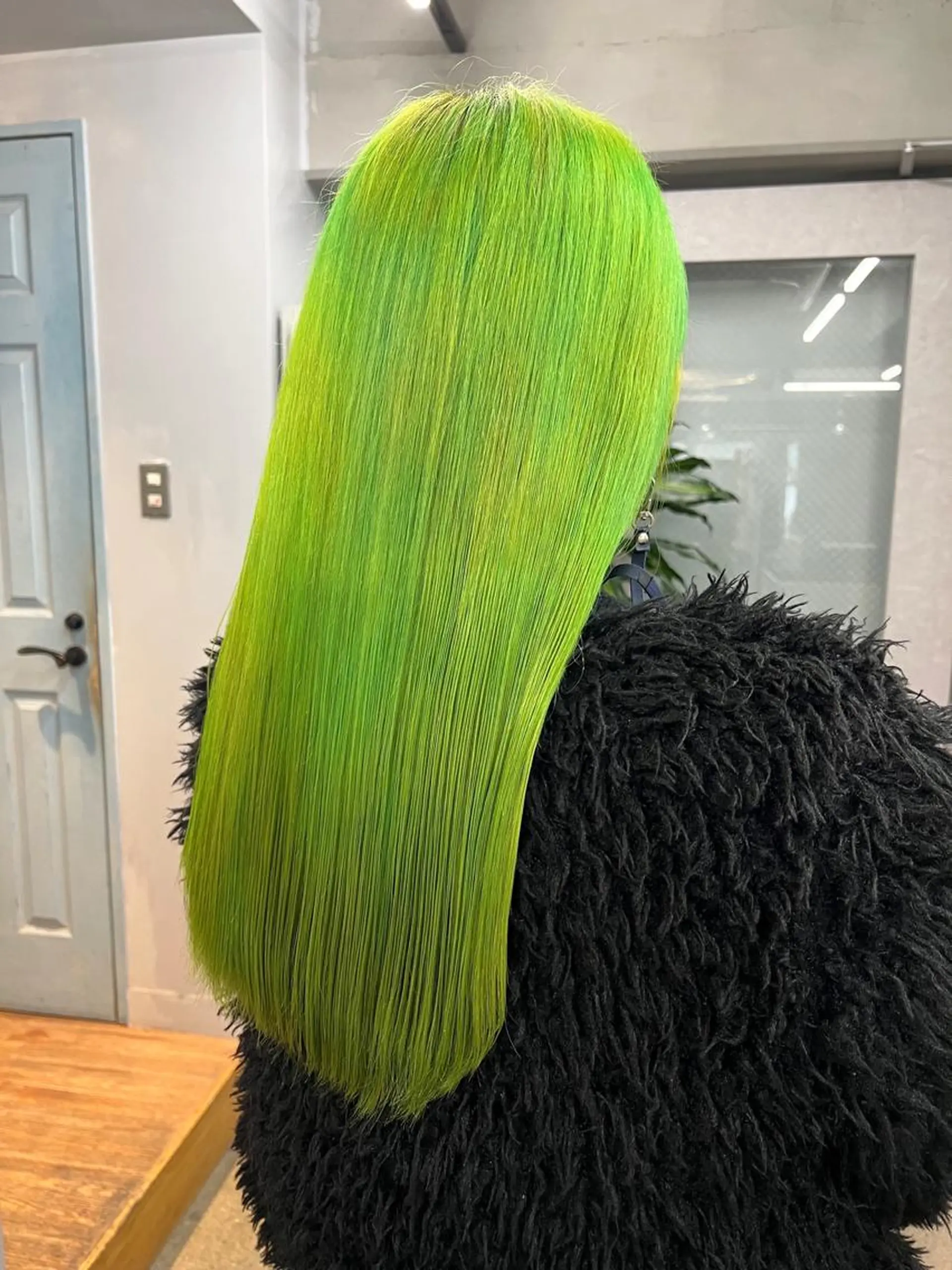 ロング カラー 垢抜けハイトーン×ブ ロウリストAZUKIのヘアスタイル