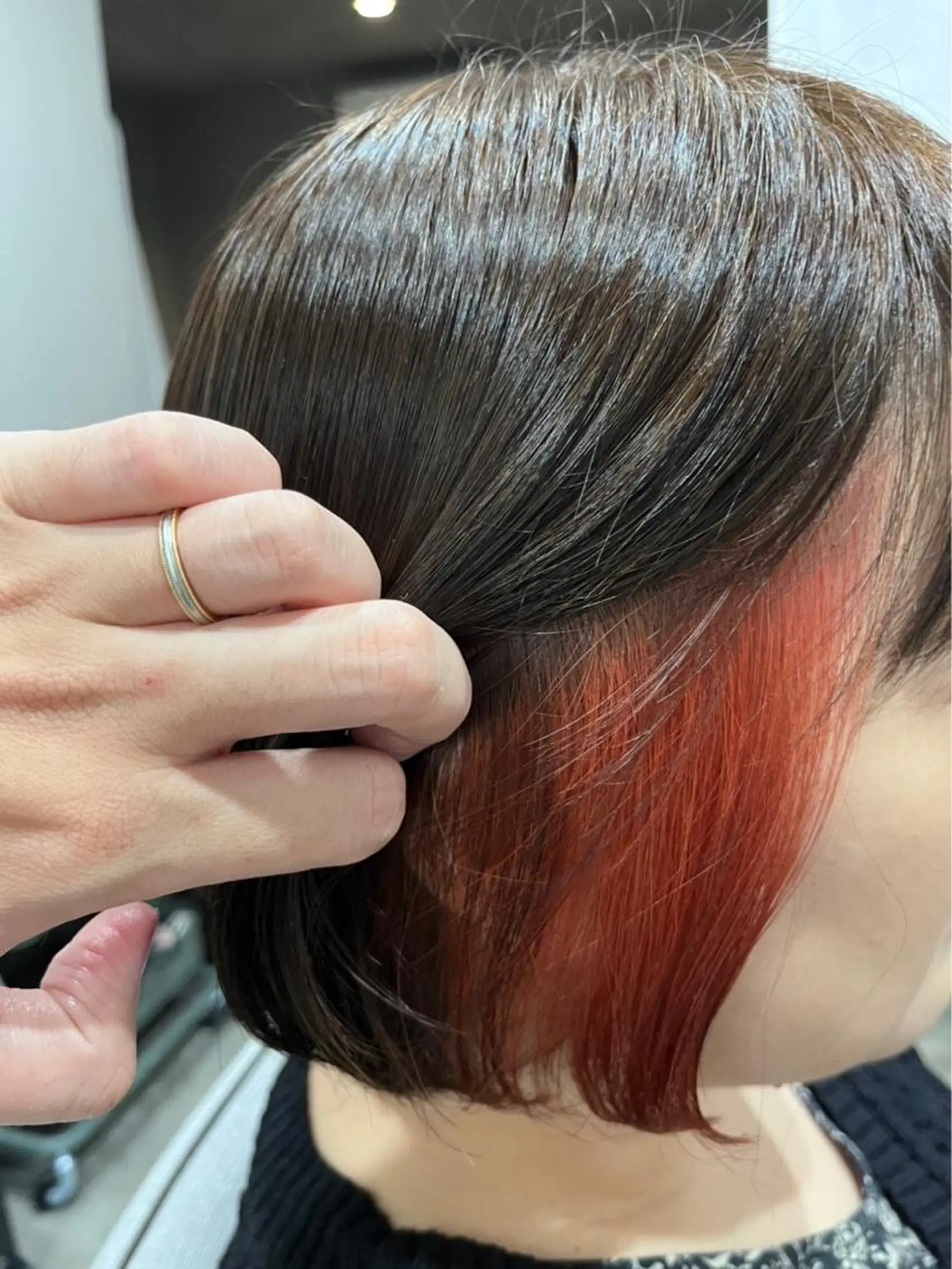 ショート カラー イヤリングカラー レッドカラー 【coco.】hair所属・カジカワサキ/韓国風 /札幌クロスパーマのヘアスタイル