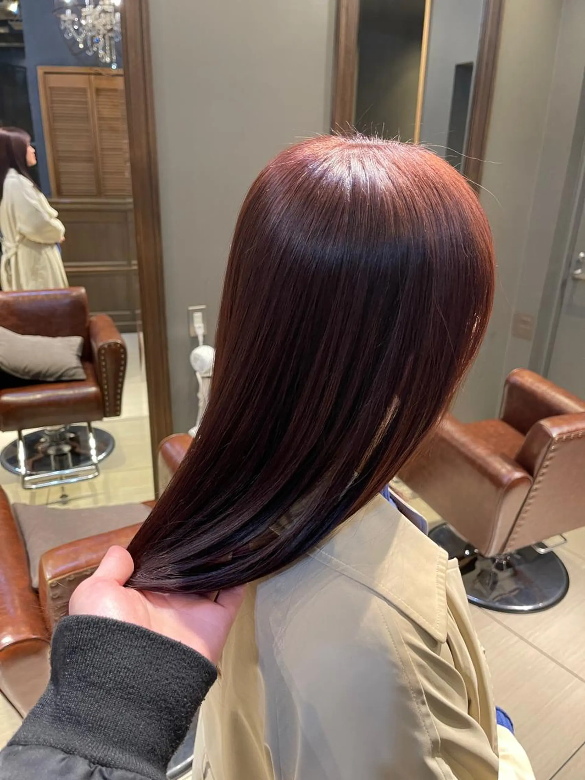 セミロング トリートメント カット ヘアカラー トリートメント 艶カラー/艶髪矯正 LOANA鈴木のヘアスタイル