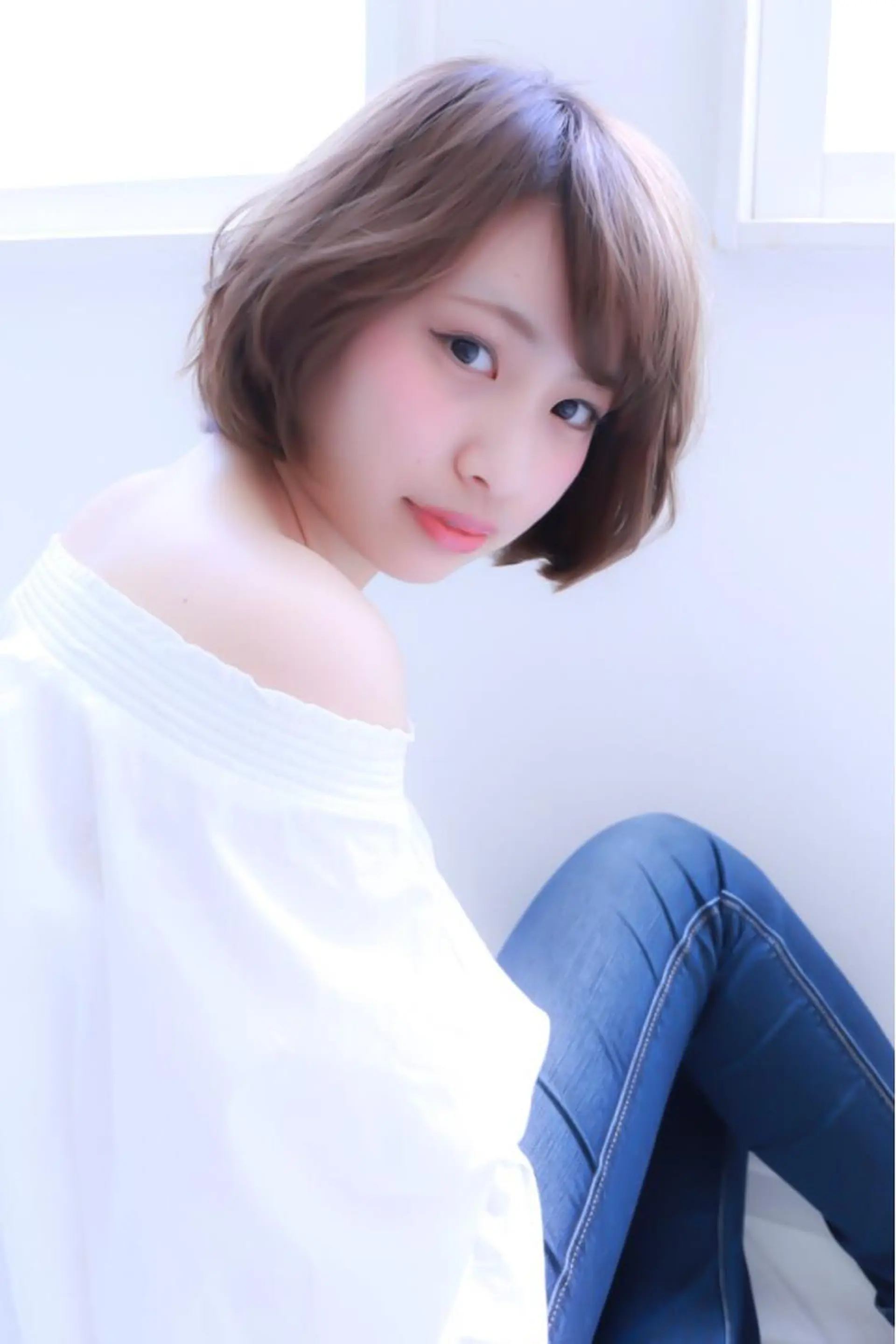 ショート カラー パーマ ヘアアレンジ IVY joure Suzu.のヘアスタイル