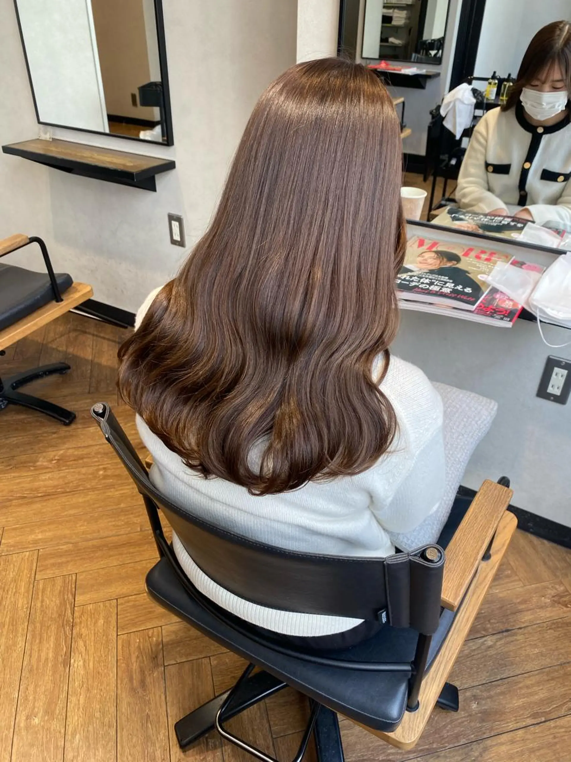 カラー ベージュカラー 金城 二千夏のヘアスタイル