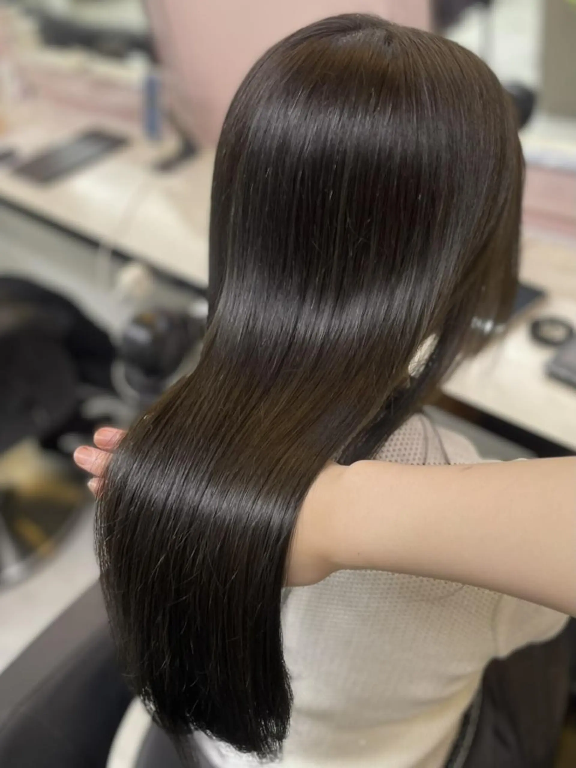 カラー カット ヘアカラー 縮毛矯正 🪽韓国風トレンド ヘア🪽.｡*のヘアスタイル
