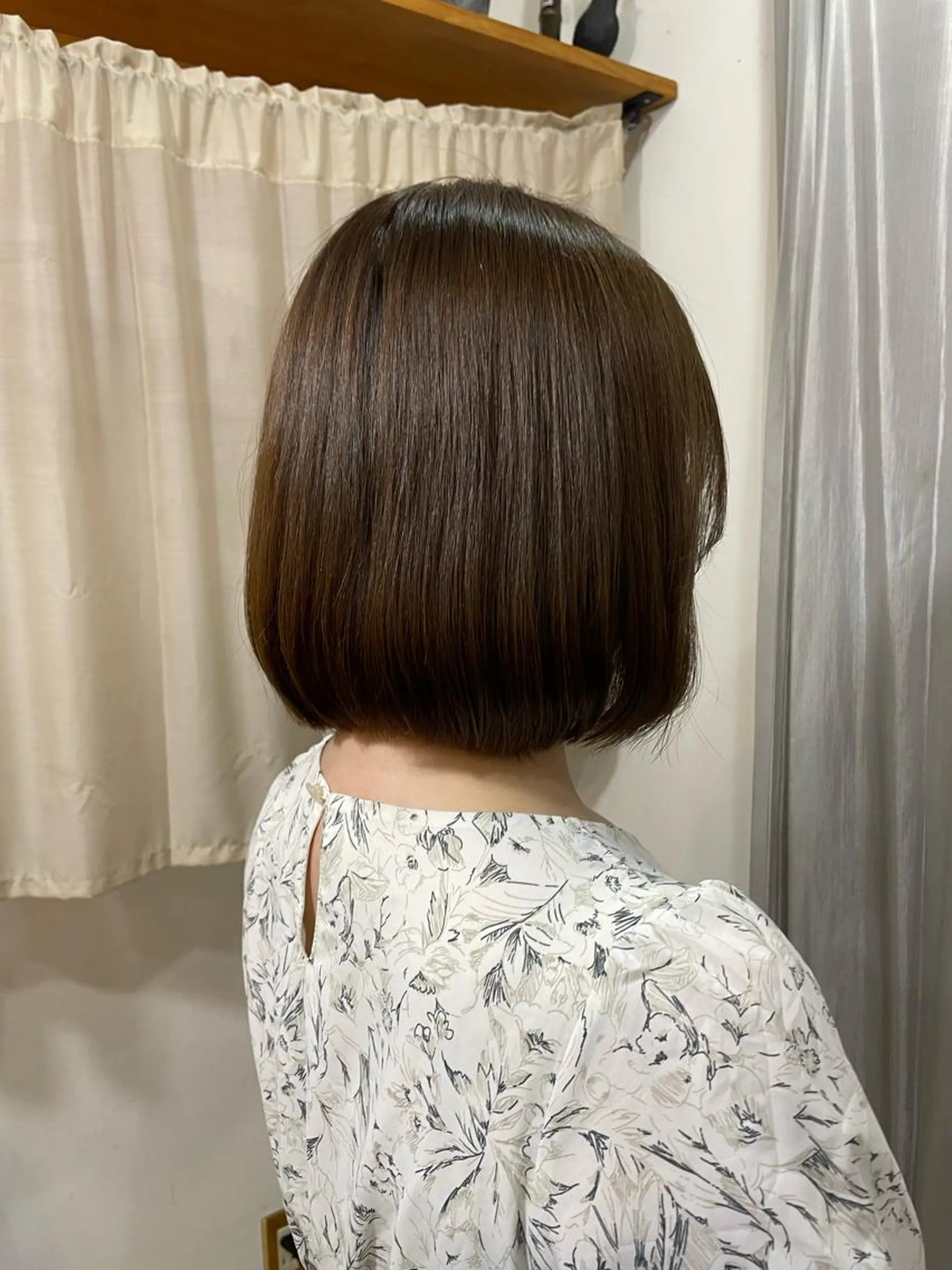 ミディアム ヘアカラー momoka ［pejite]のヘアスタイル