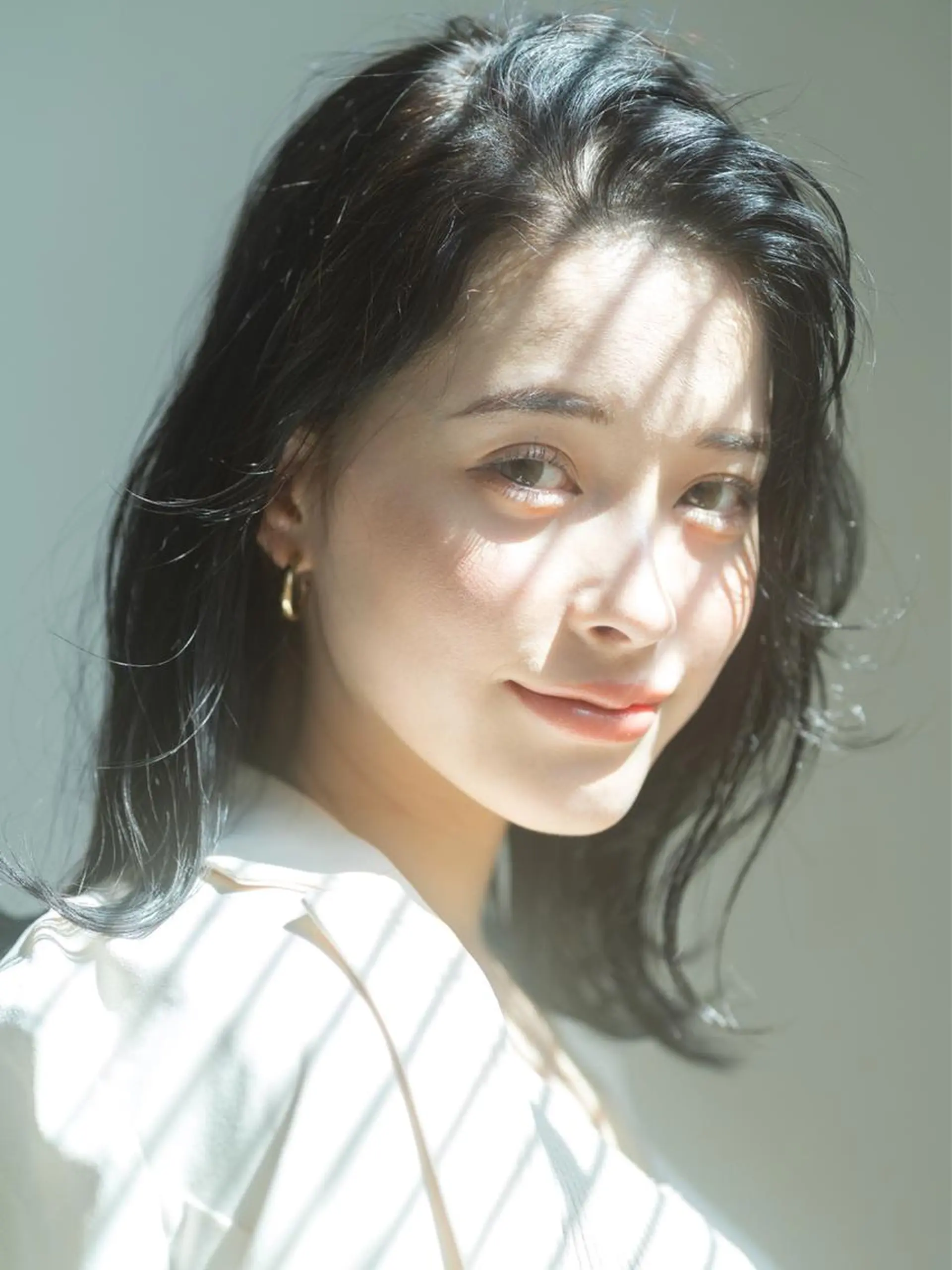 ミディアム カラー 🎀ハイトーン/レイ ヤー/Reina🎀のヘアスタイル