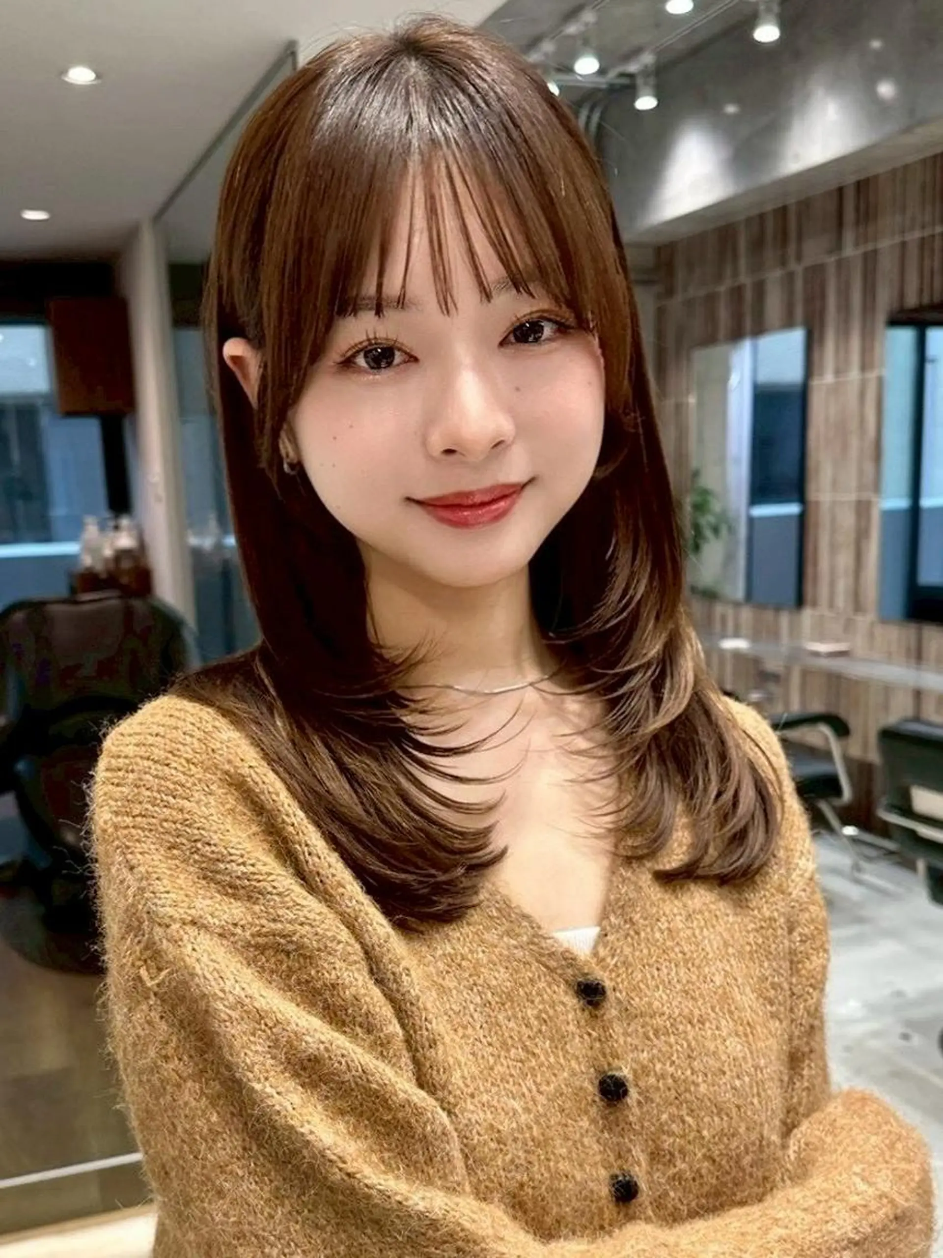 ミディアム カット ヘアカラー トリートメント Farbe🤍 新築new Openのヘアスタイル